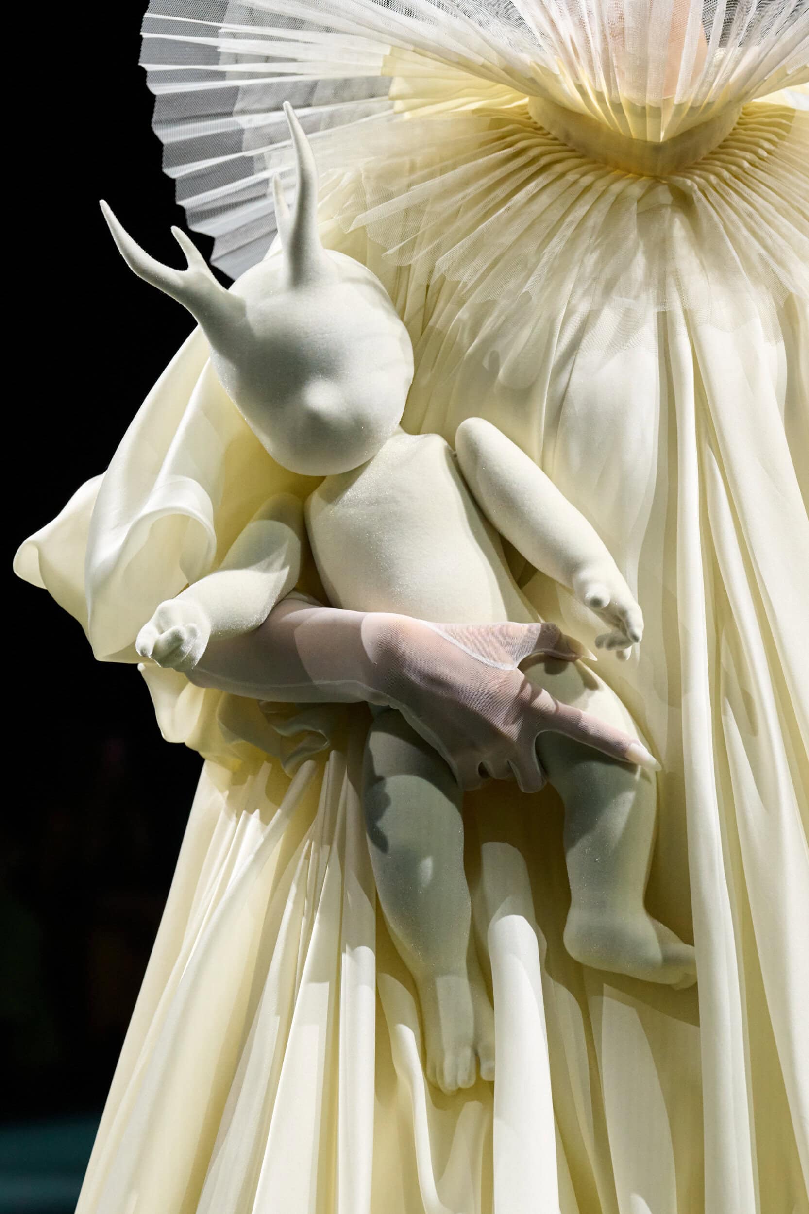 Robert Wun Fall 2026 Couture Fashion Show Details