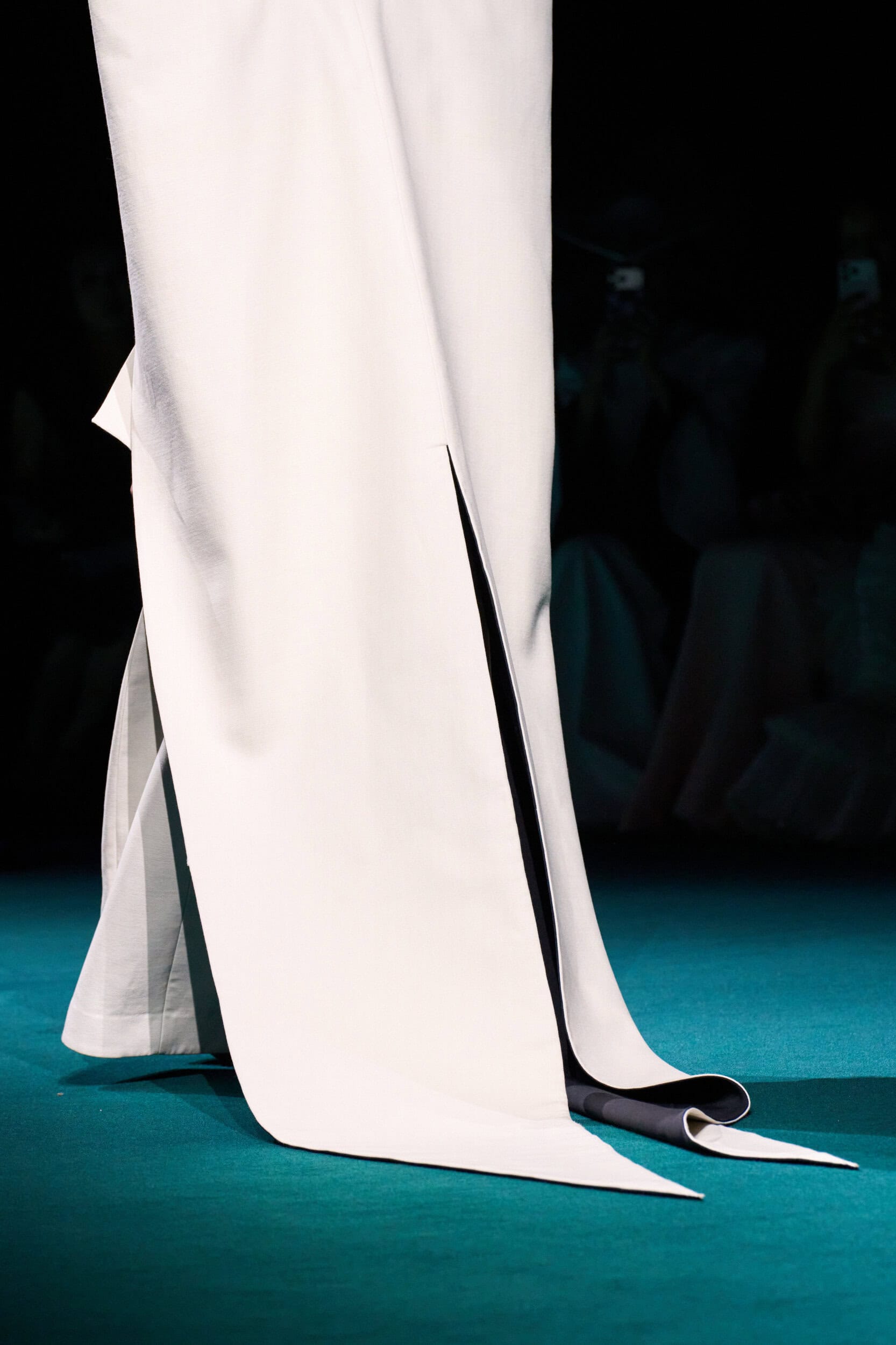 Robert Wun Fall 2026 Couture Fashion Show Details