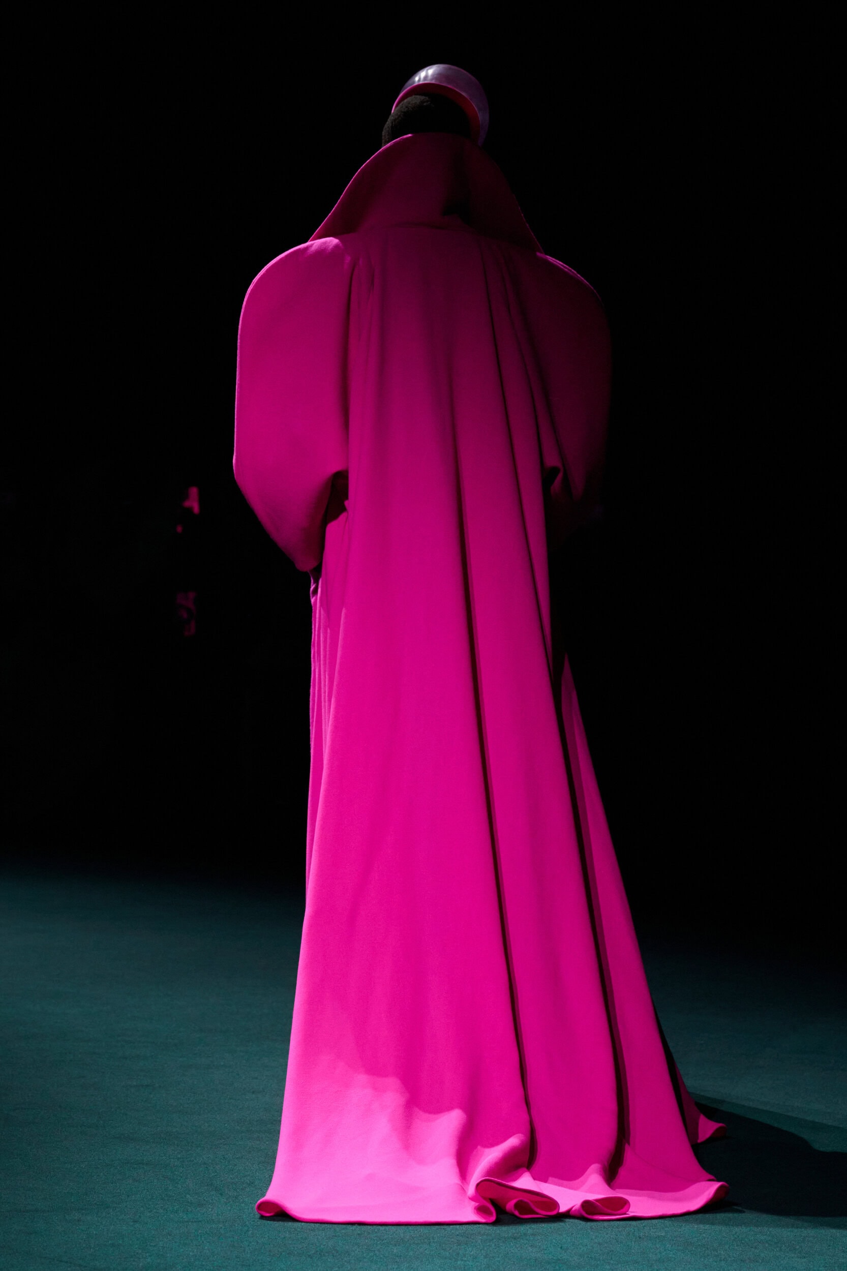 Robert Wun Fall 2026 Couture Fashion Show Details