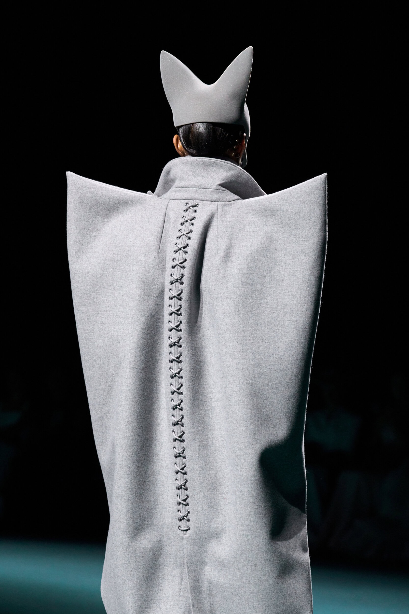 Robert Wun Fall 2026 Couture Fashion Show Details