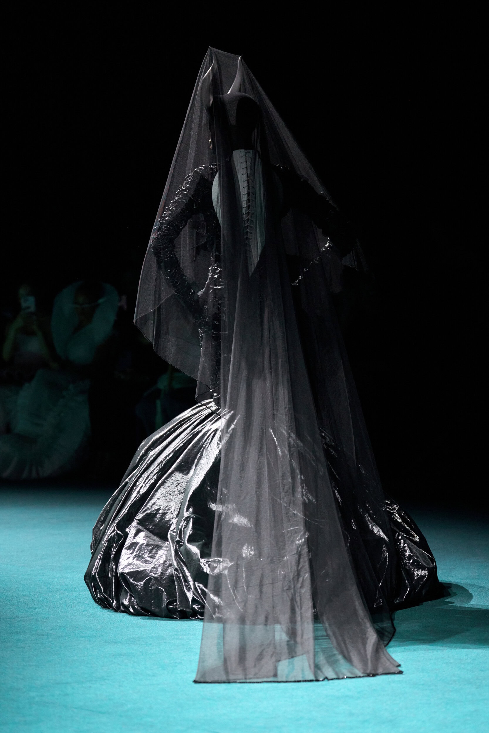 Robert Wun Fall 2026 Couture Fashion Show Details