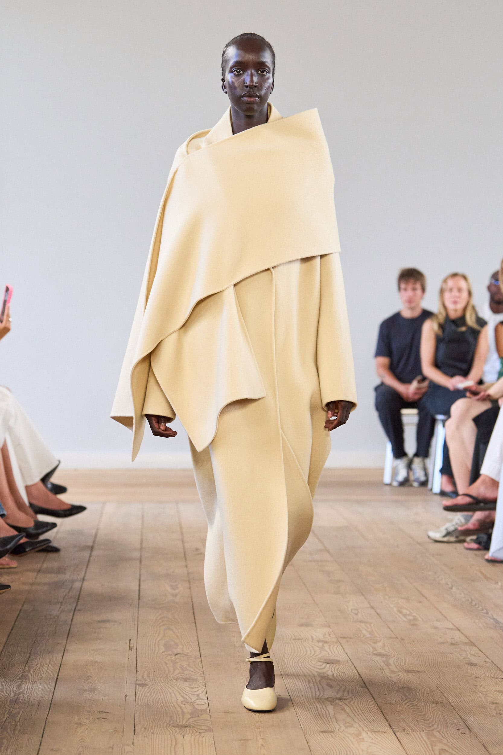 Almada Label Spring 2027 Fashion Show 
