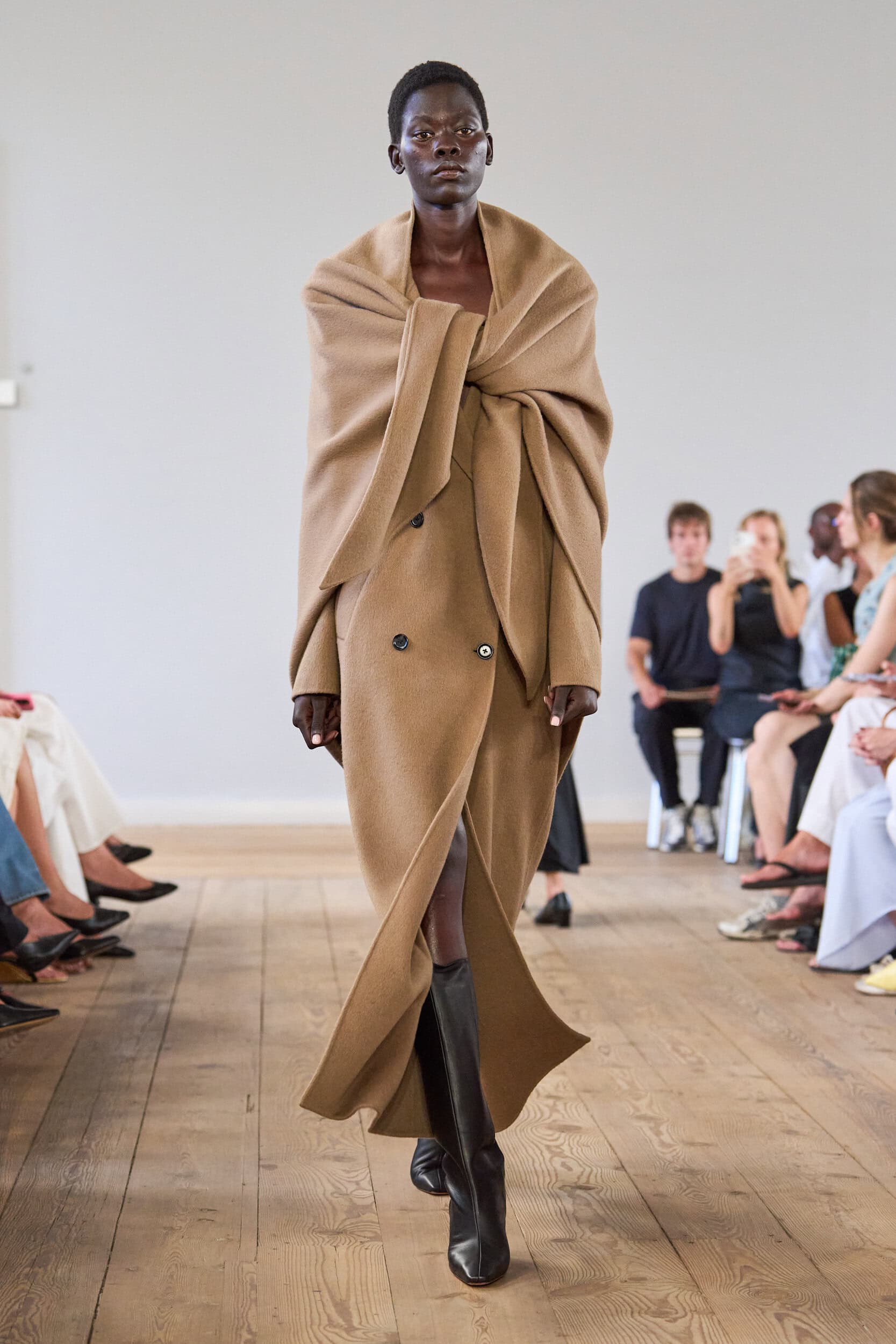 Almada Label Spring 2027 Fashion Show 