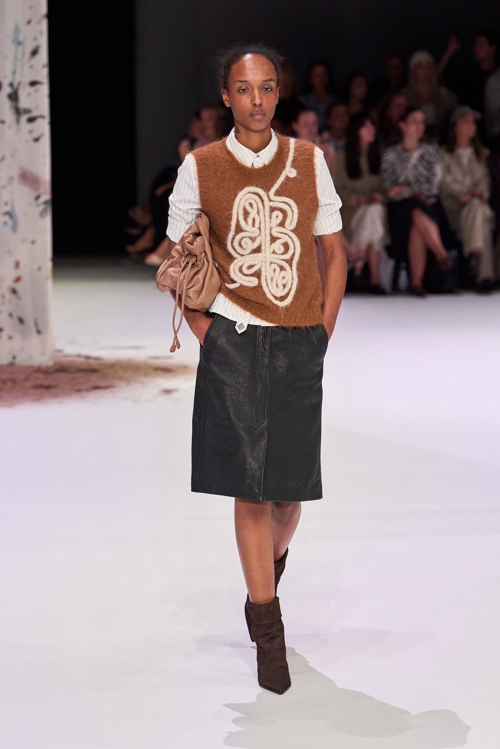 Munthe Spring 2027 Fashion Show 