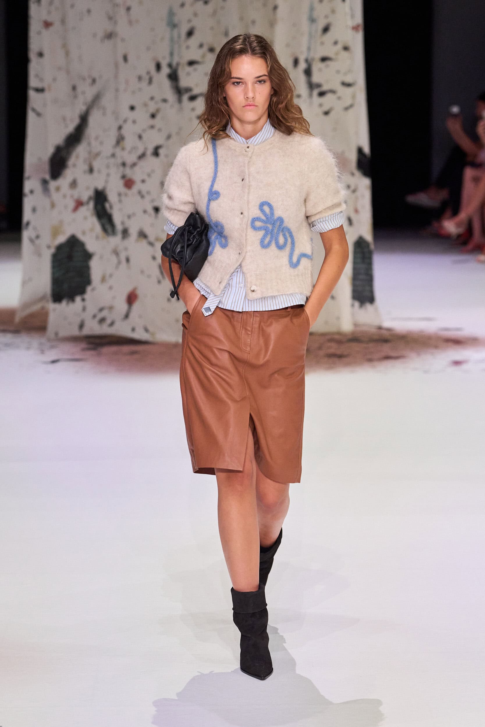 Munthe Spring 2027 Fashion Show 