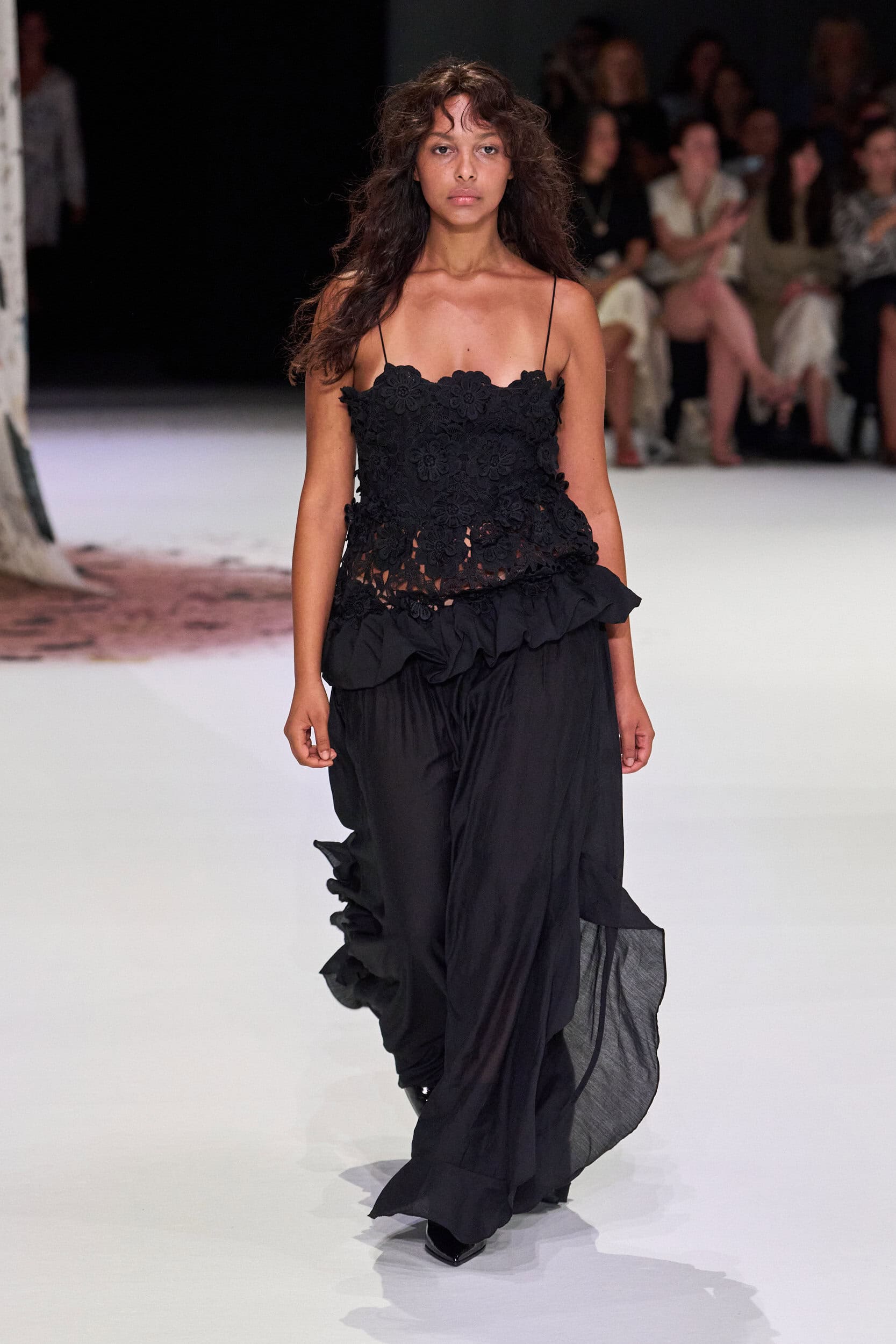 Munthe Spring 2027 Fashion Show 