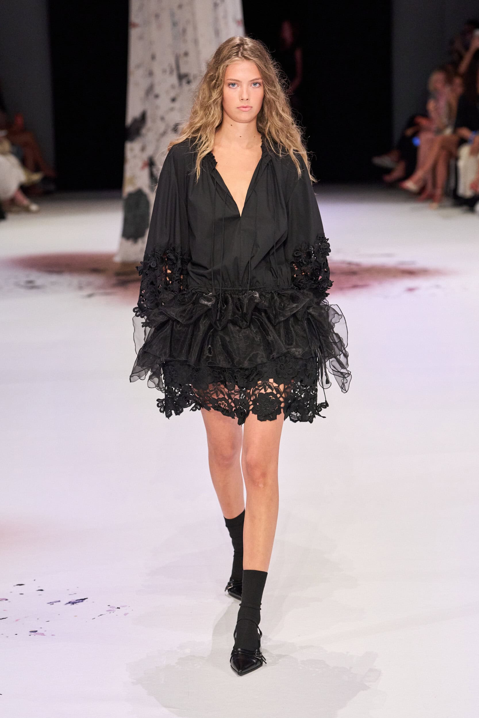 Munthe Spring 2027 Fashion Show 