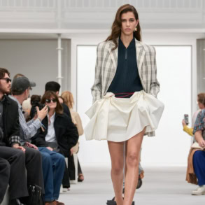 Loewe Spring 2027 Fashion Show Review