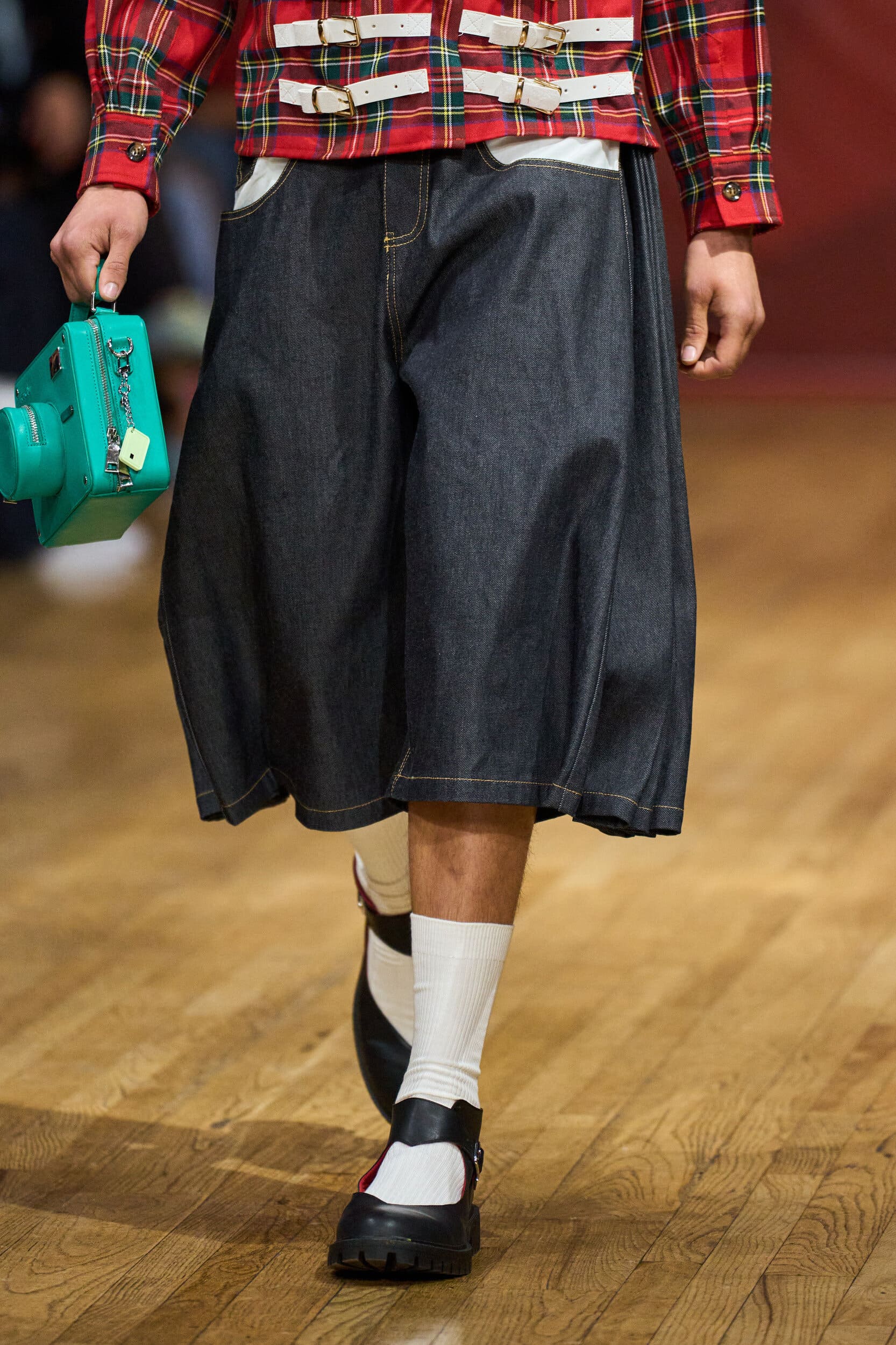 Advisry Spring 2027 Fashion Show Details