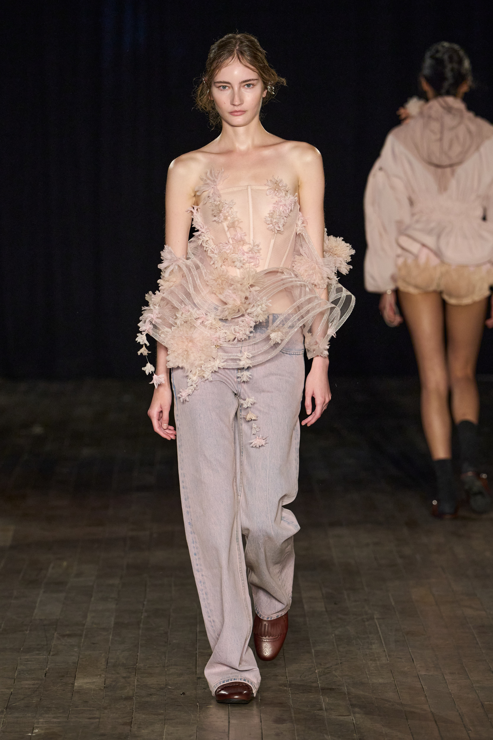Aknvas Spring 2027 Fashion Show