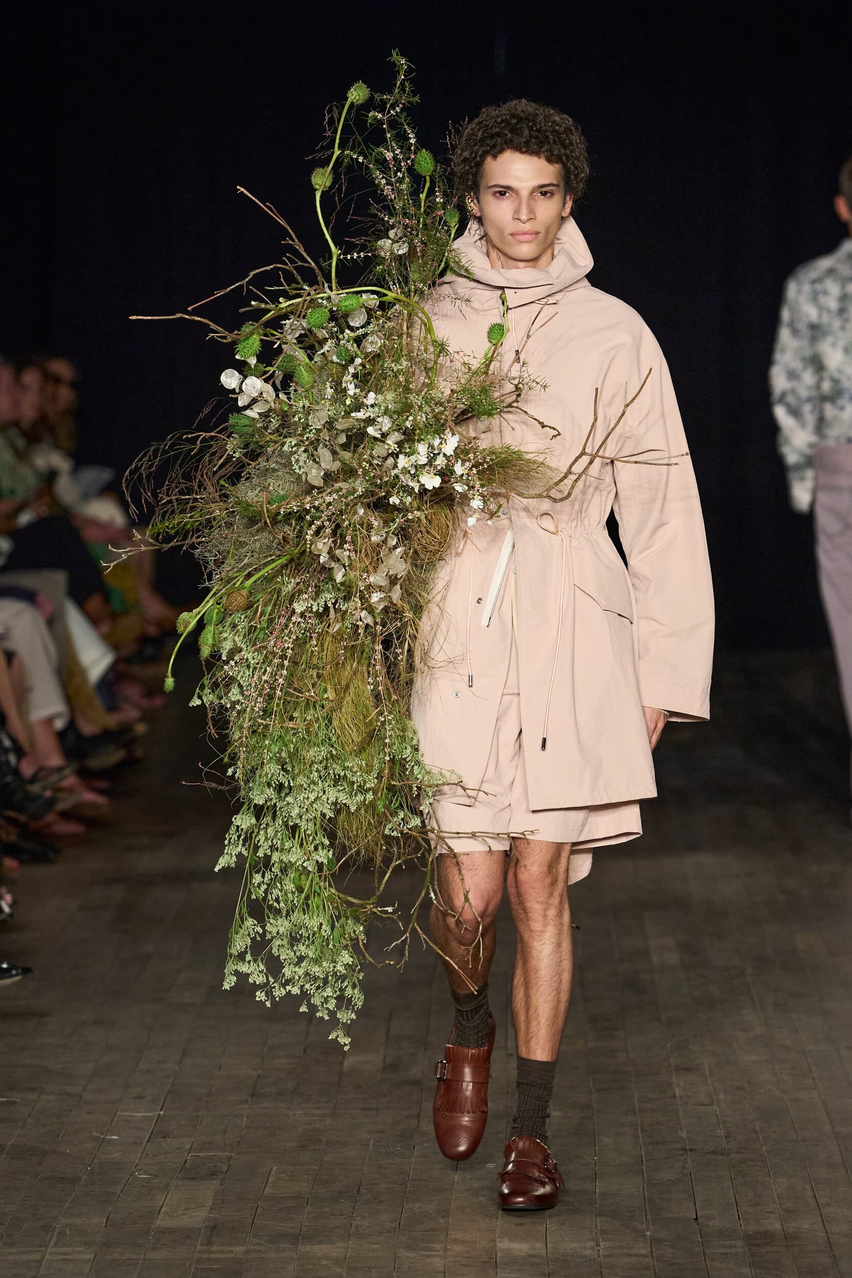 Aknvas Spring 2027 Fashion Show