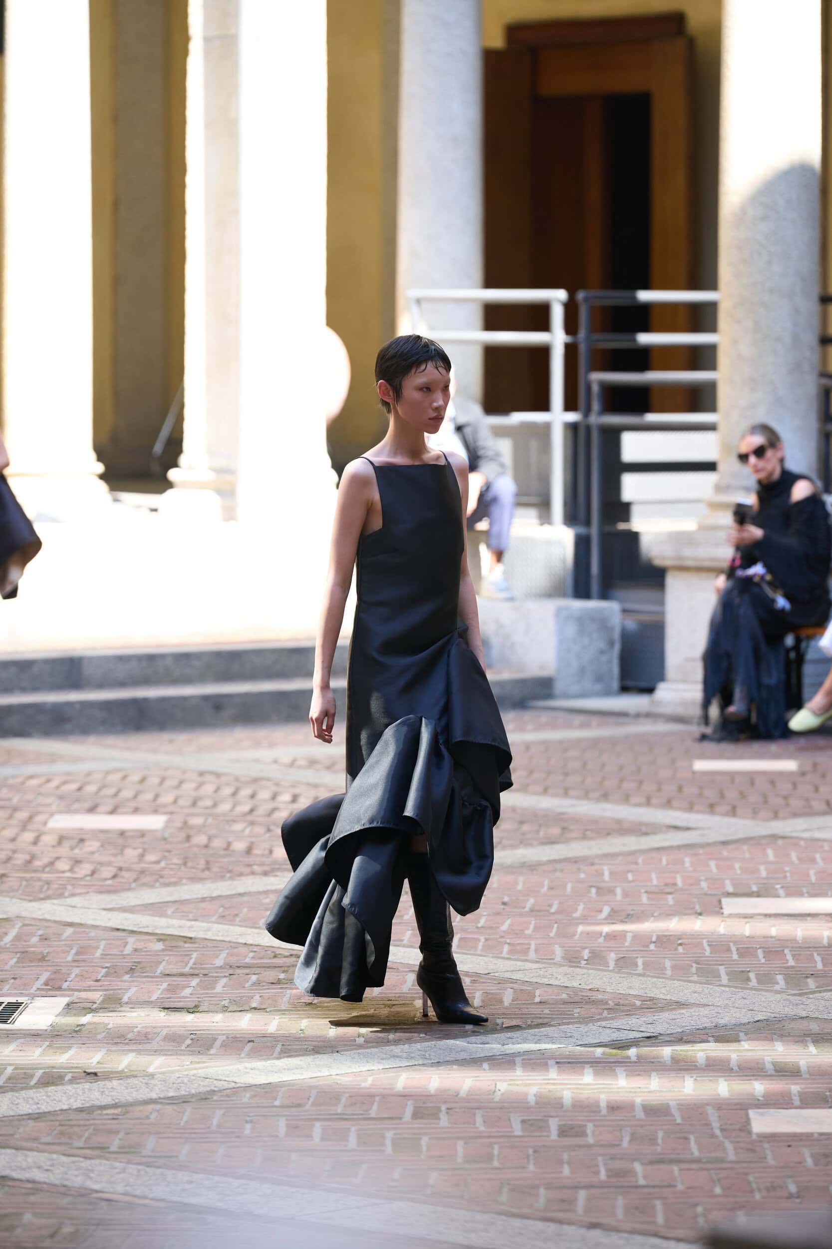 Marques Almeida Spring 2027 Fashion Show Atmosphere