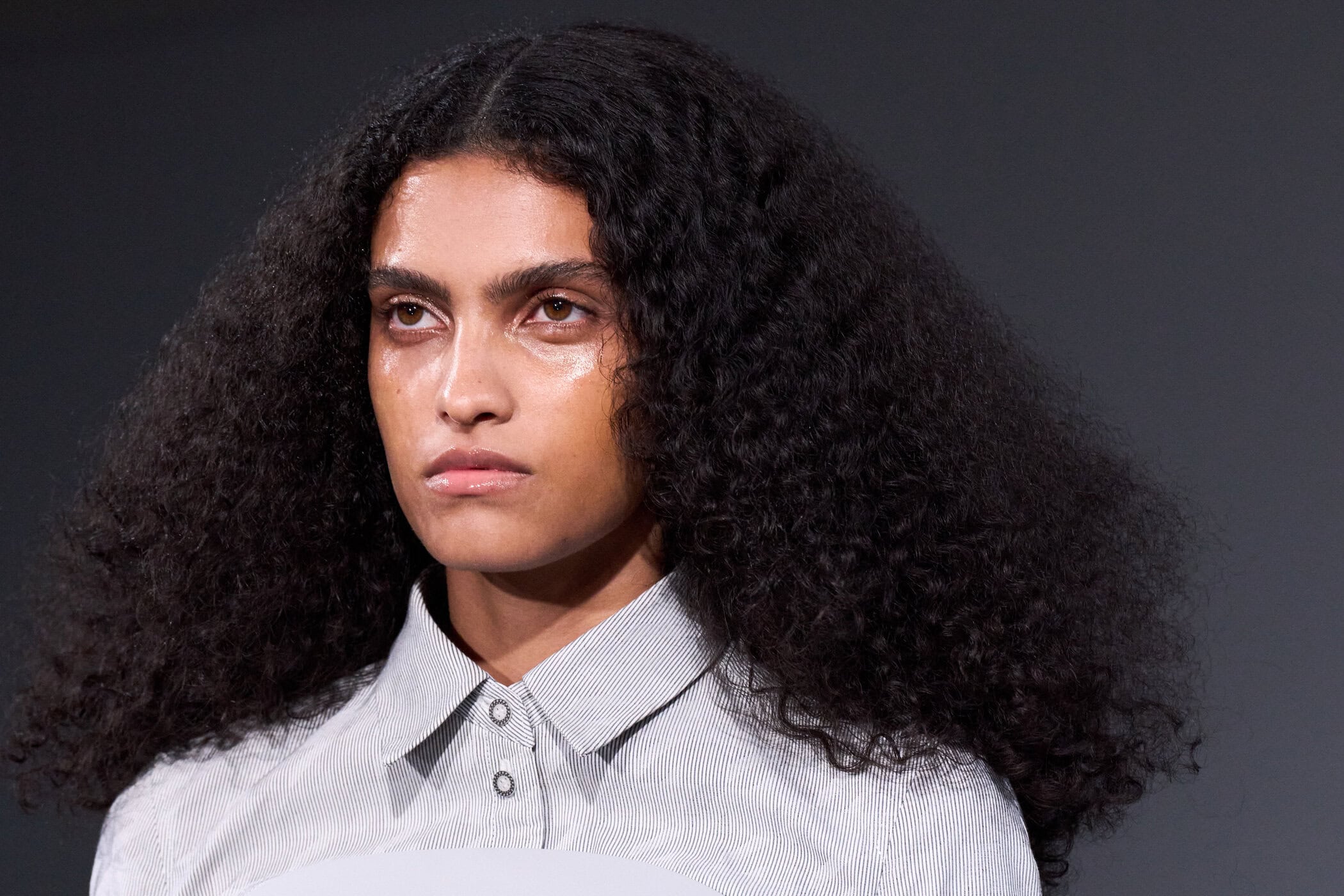 Anrealage Spring 2027 Fashion Show Details