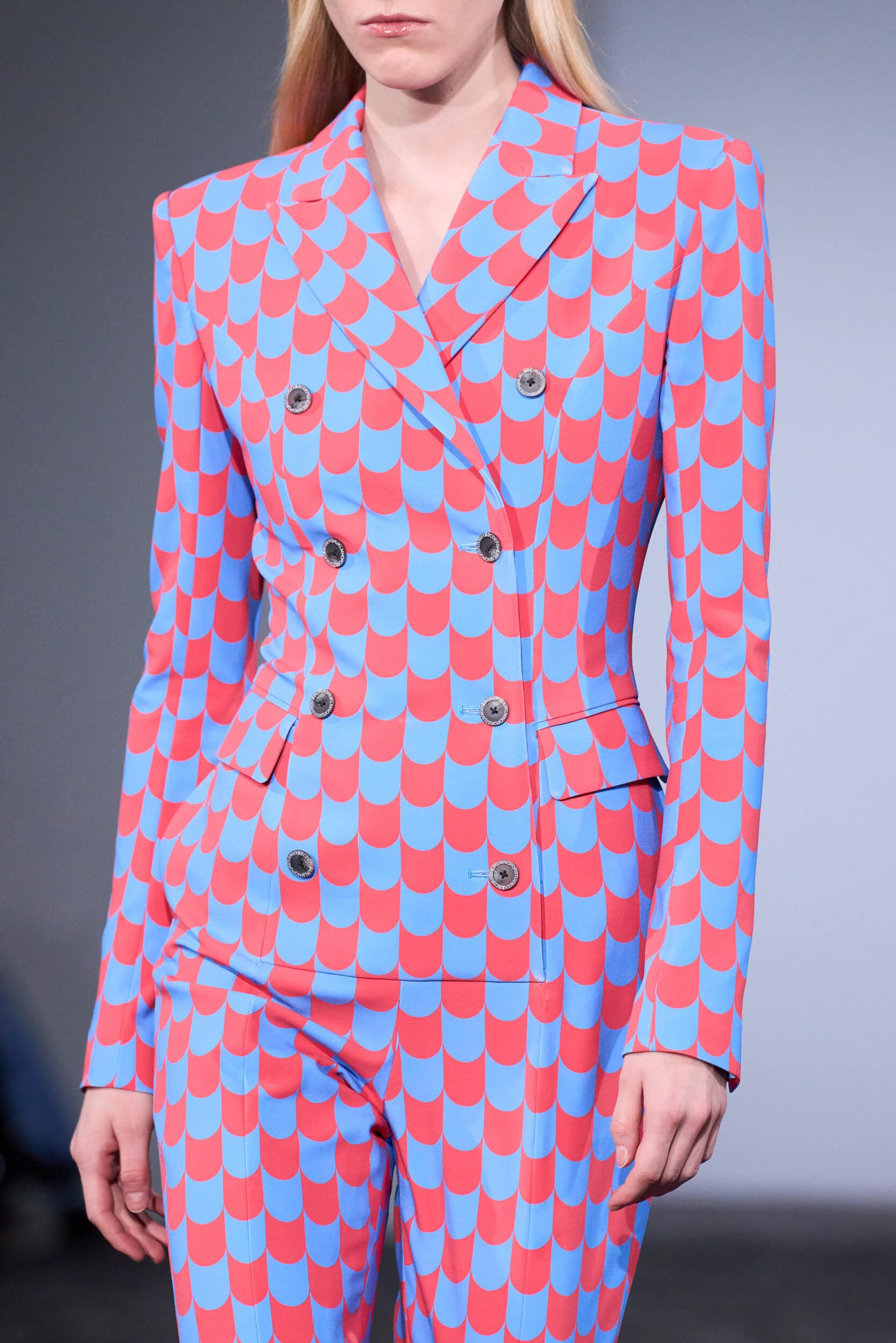 Anrealage Spring 2027 Fashion Show Details