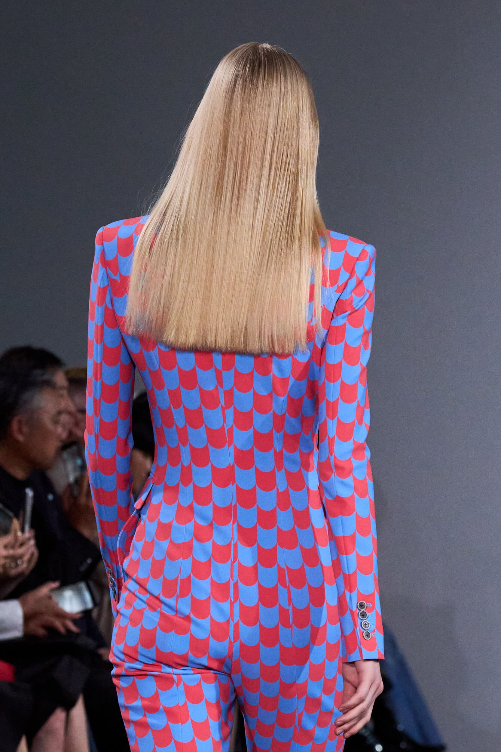 Anrealage Spring 2027 Fashion Show Details