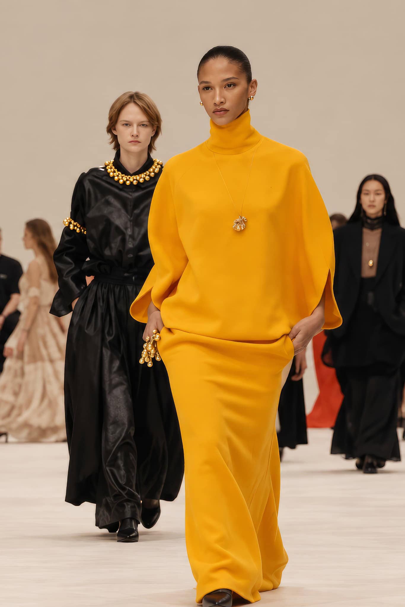 Balenciaga Spring 2027 Fashion Show Review