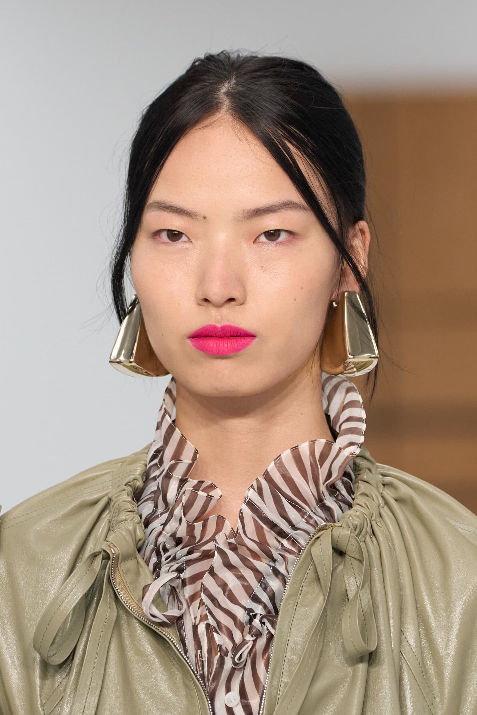 Burberry Spring 2027 Fashion Show Details