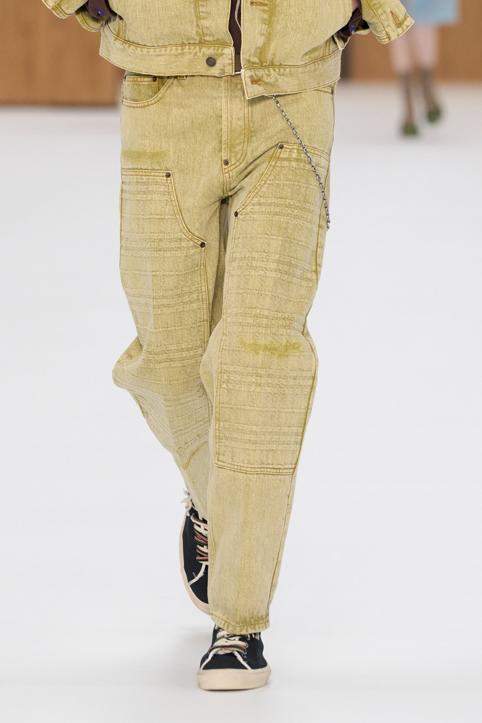 Burberry Spring 2027 Fashion Show Details