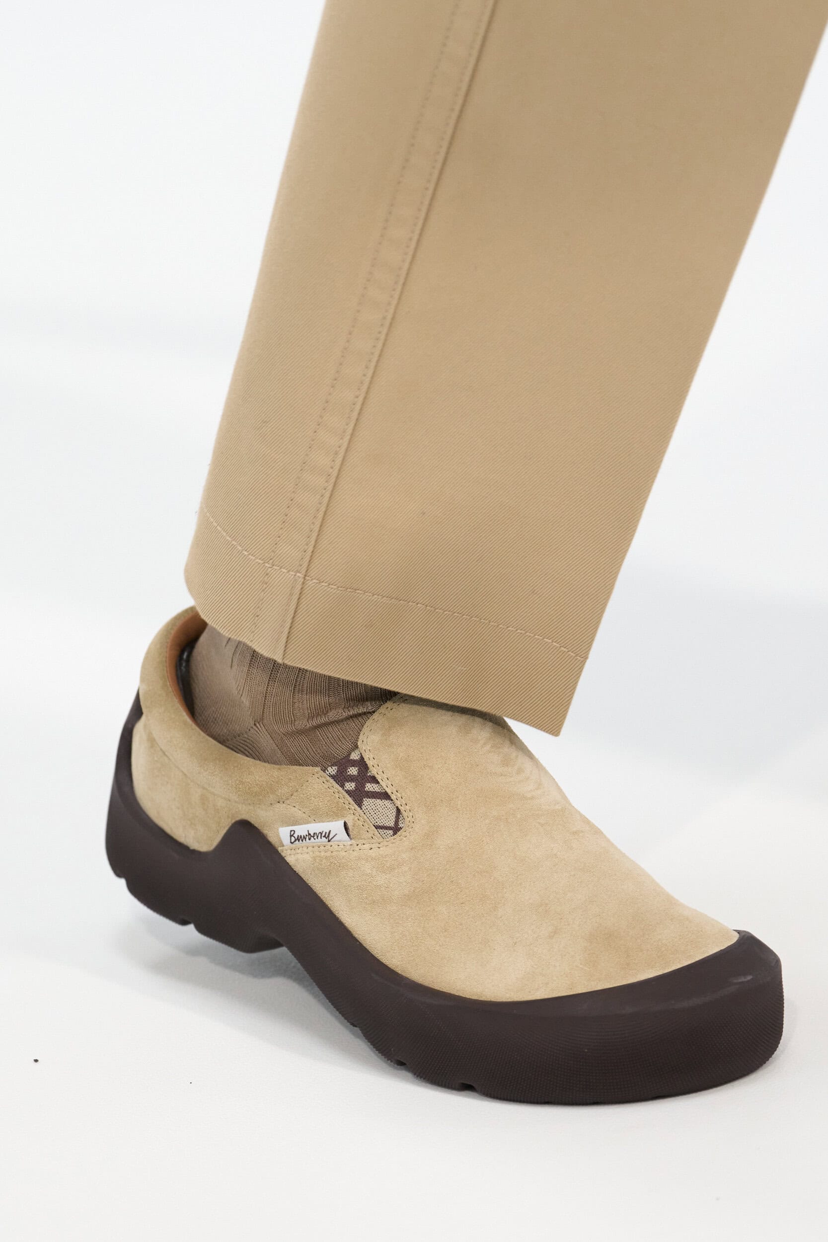 Burberry Spring 2027 Fashion Show Details