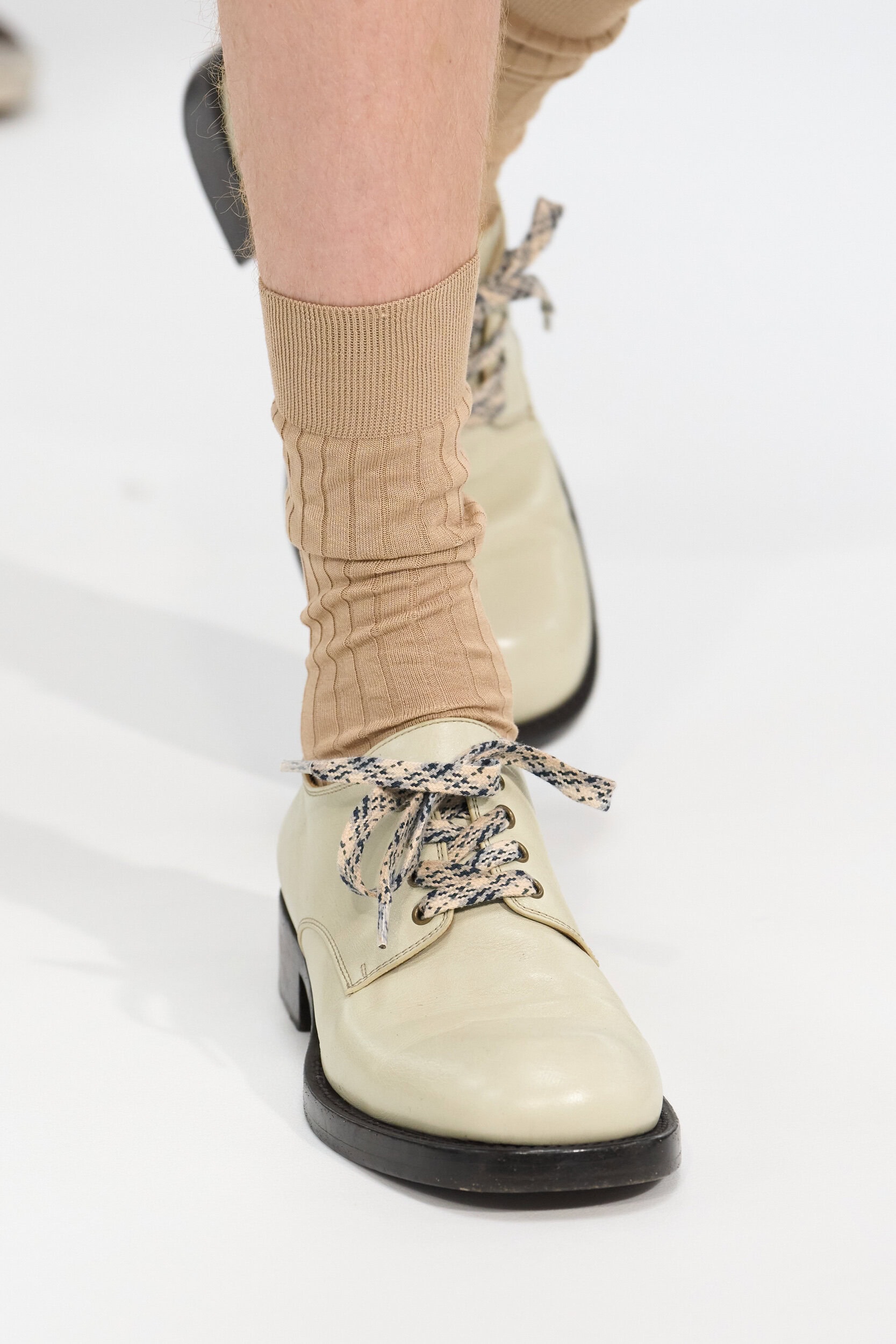 Burberry Spring 2027 Fashion Show Details