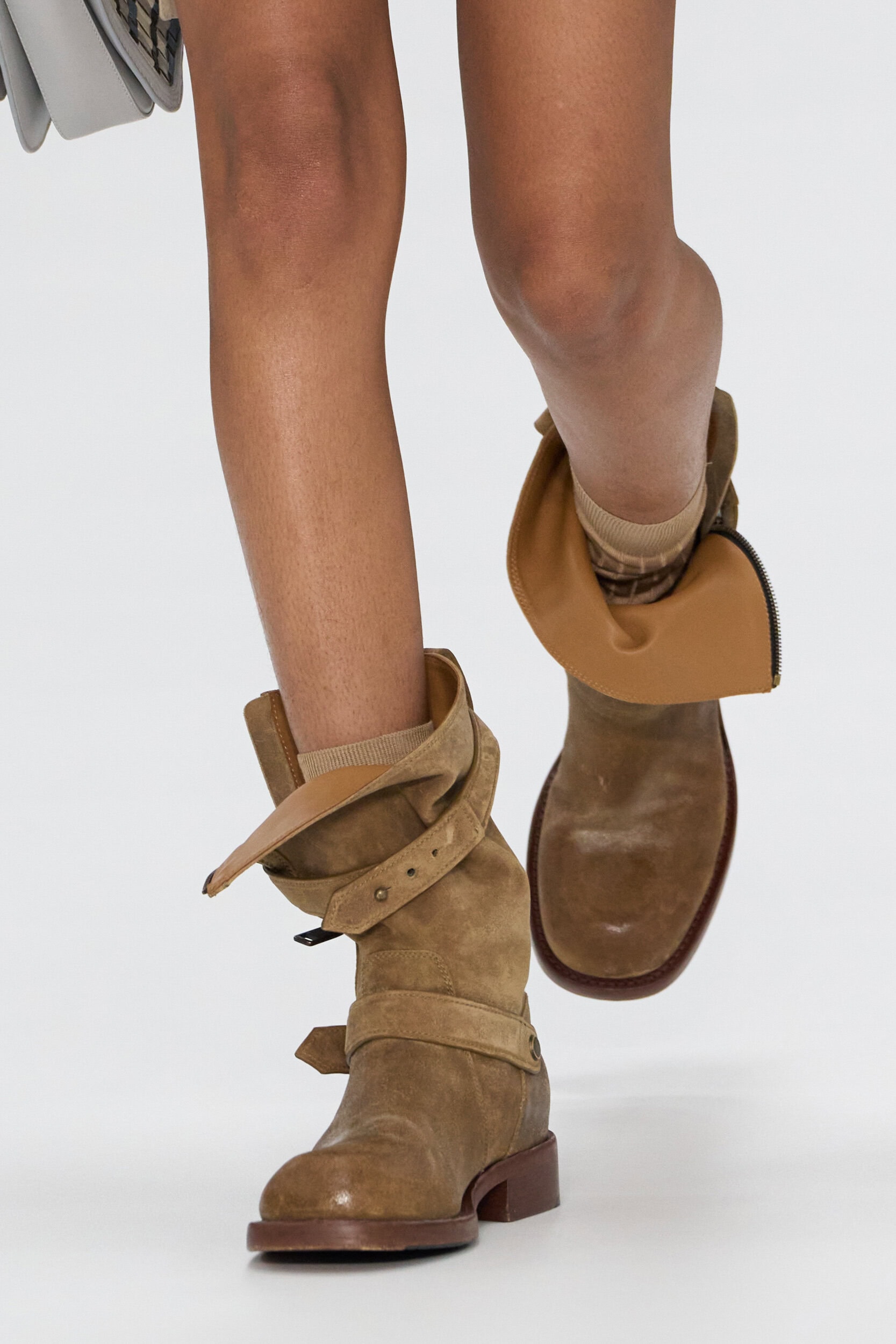 Burberry Spring 2027 Fashion Show Details
