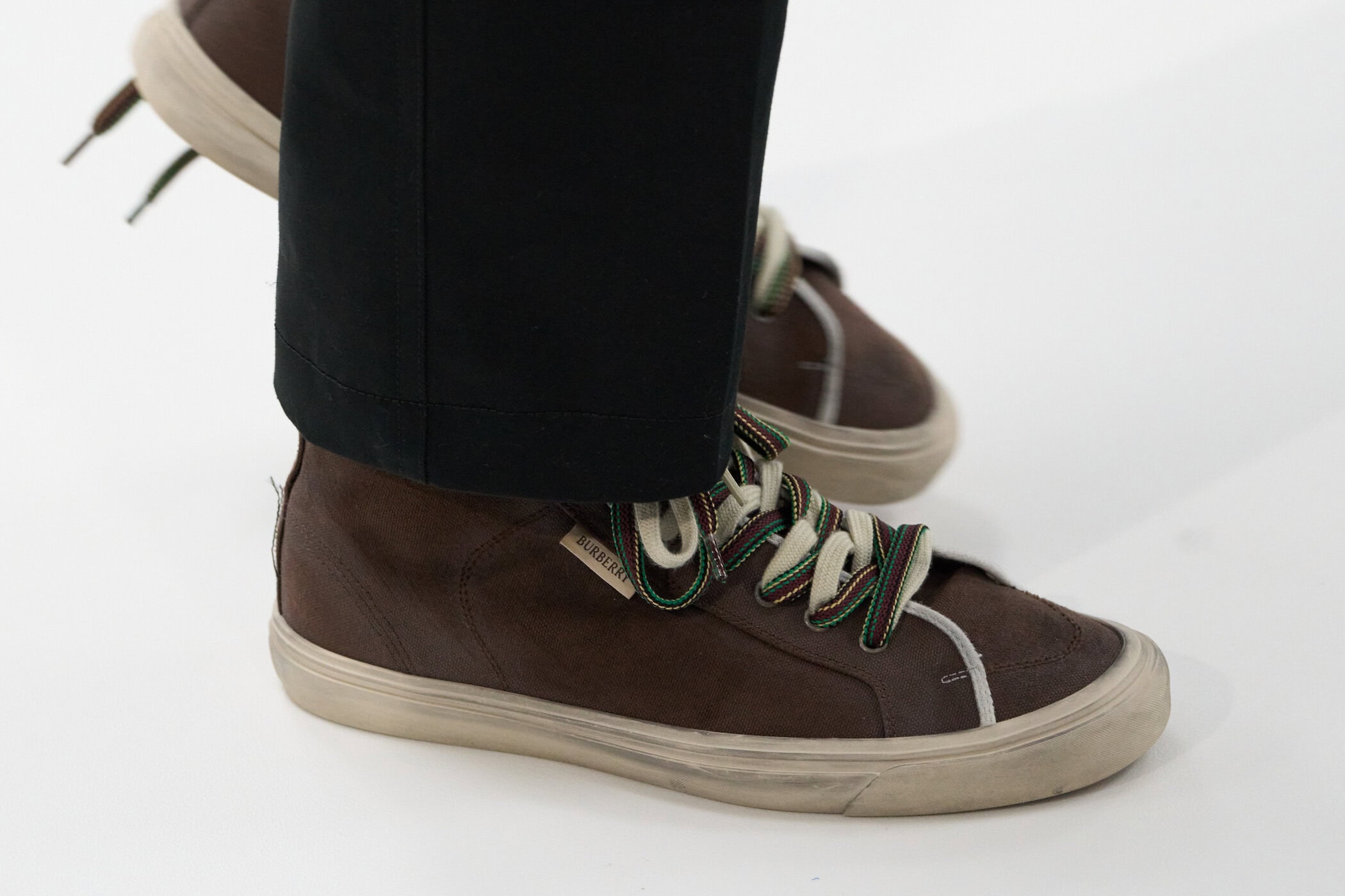 Burberry Spring 2027 Fashion Show Details