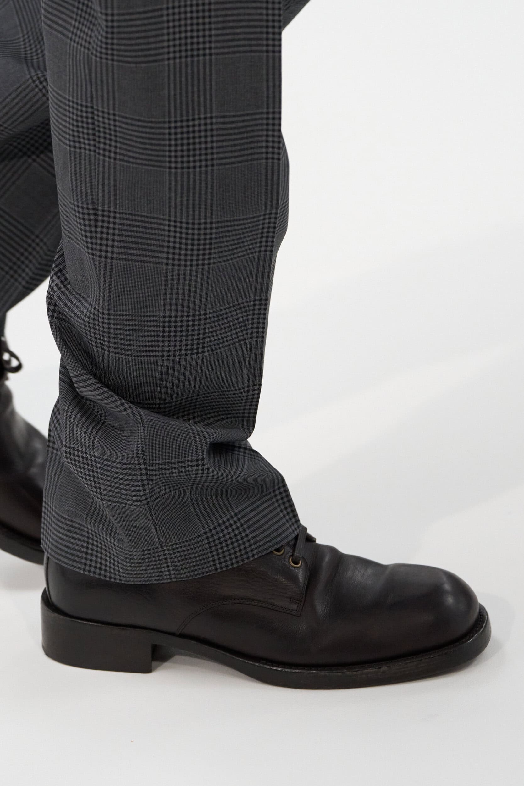 Burberry Spring 2027 Fashion Show Details