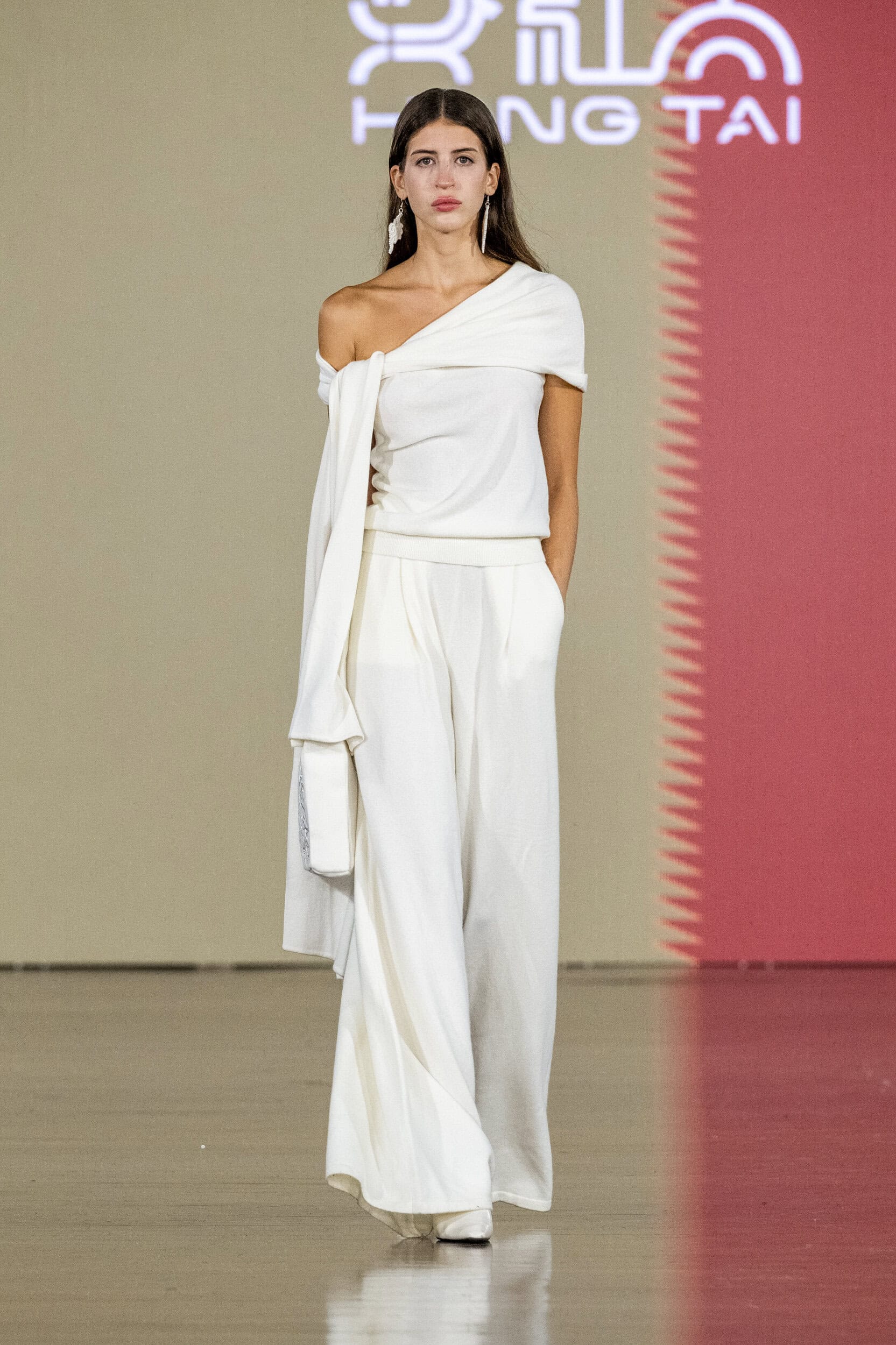 Yulin Cashmere District Spring 2027 Fashion Show