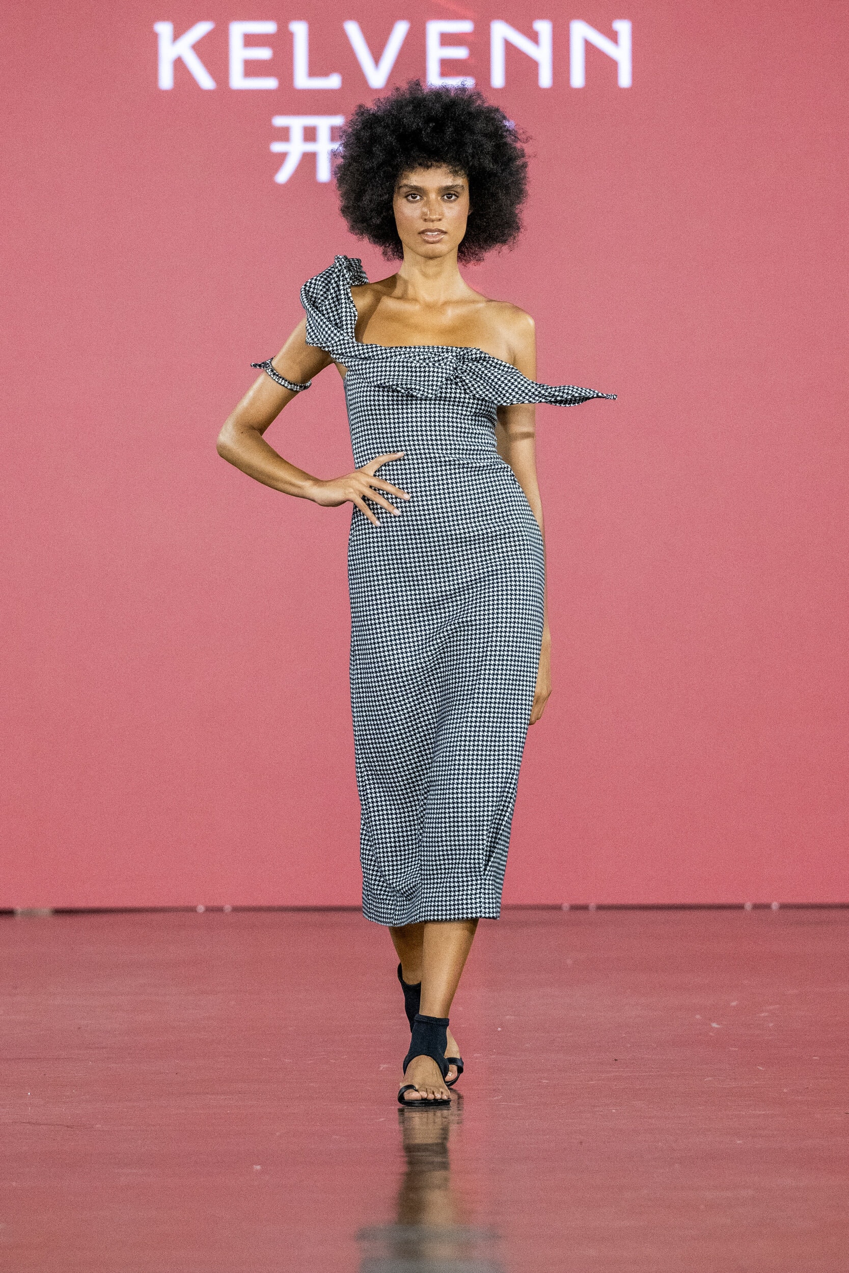 Yulin Cashmere District Spring 2027 Fashion Show