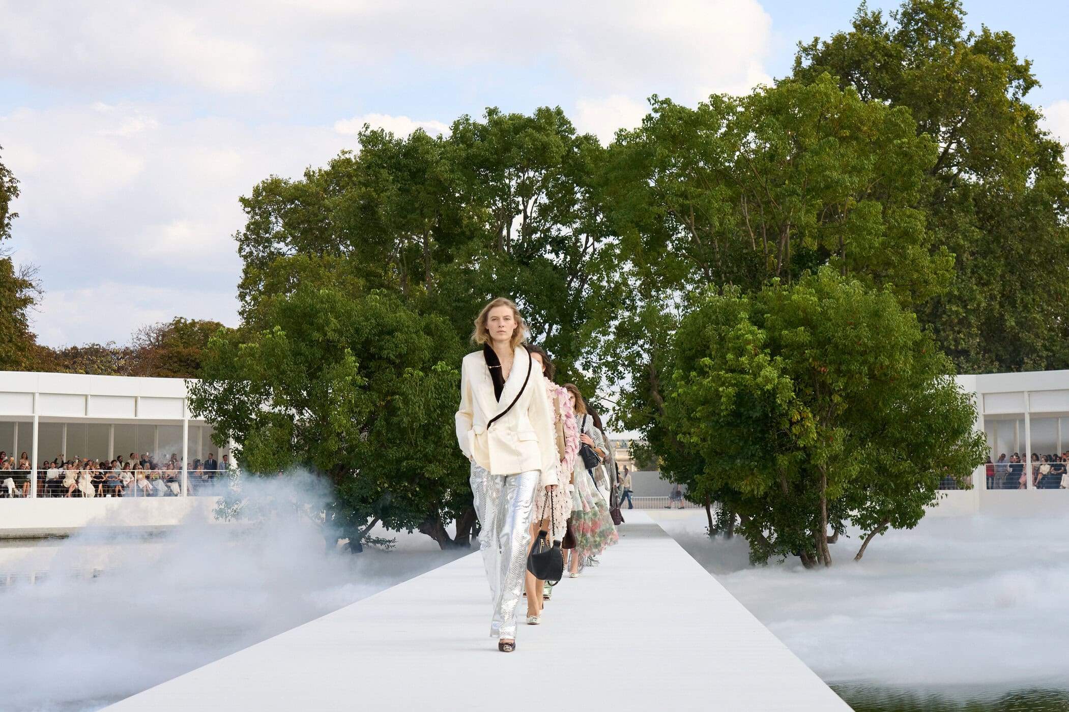 Christian Dior Spring 2027 Fashion Show Atmosphere