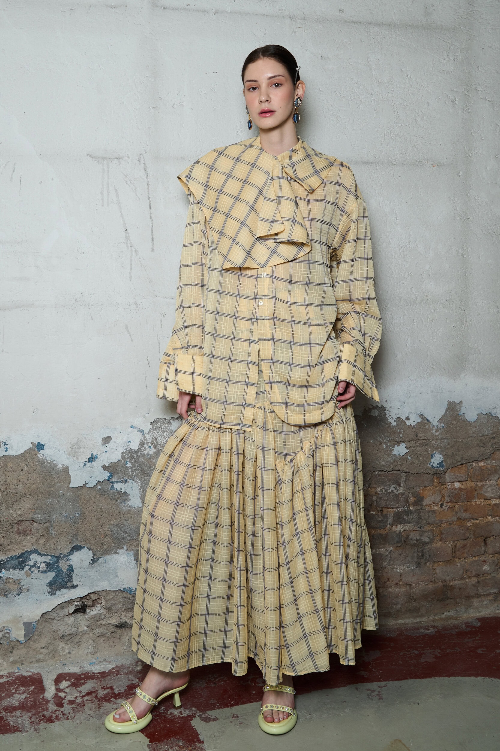 Phan Dang Hoang Spring 2027 Fashion Show Backstage