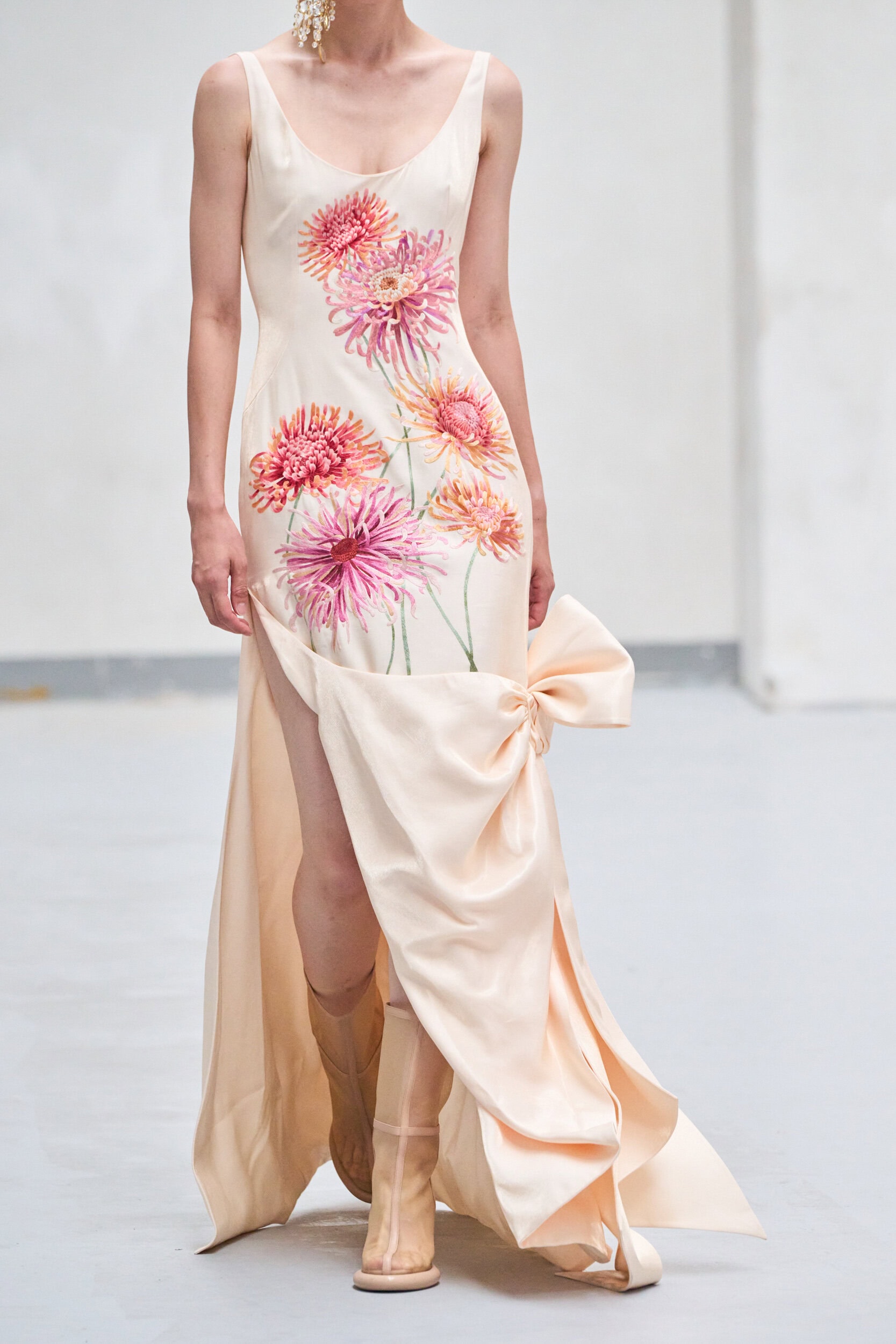 Phan Dang Hoang Spring 2027 Fashion Show Details