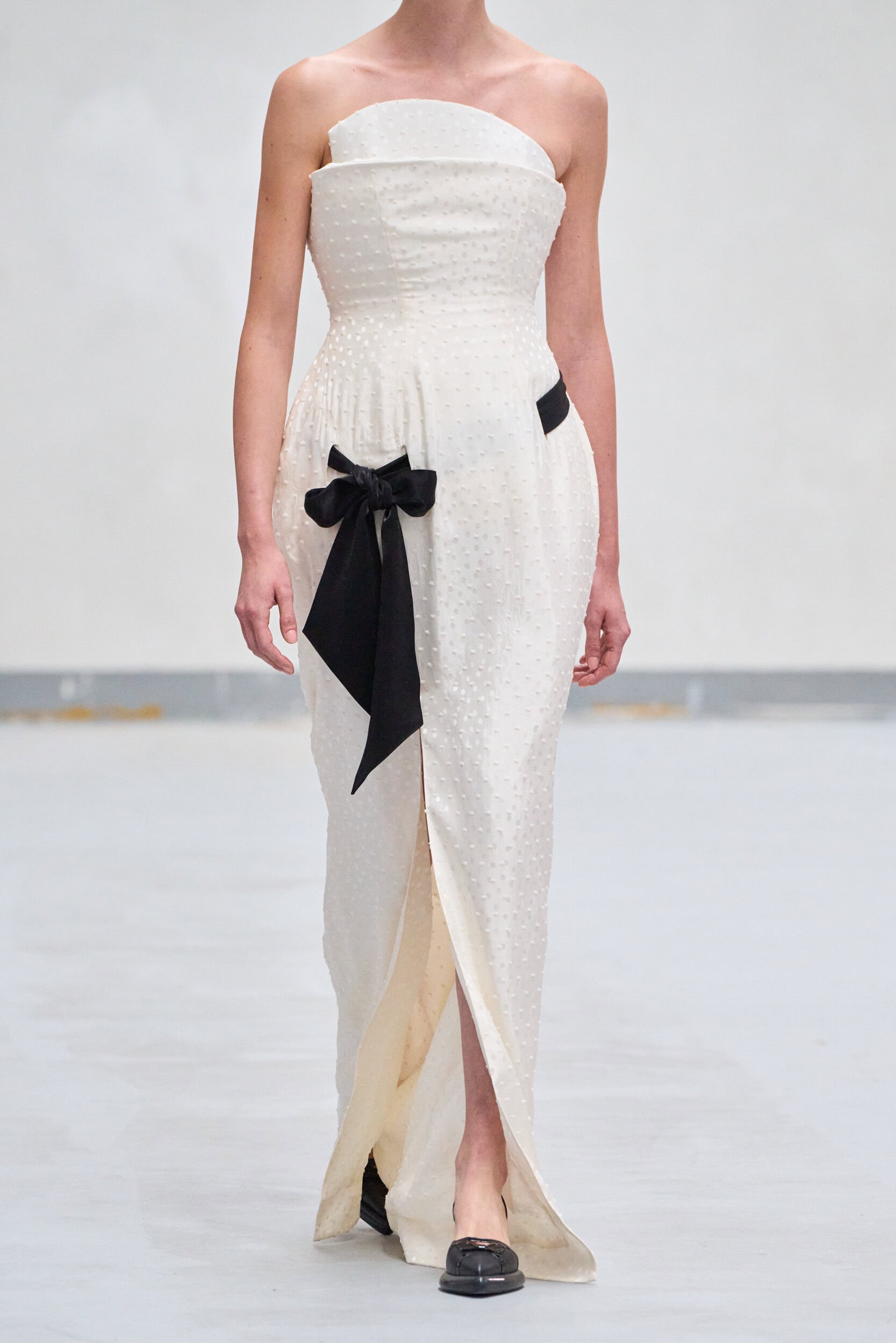 Phan Dang Hoang Spring 2027 Fashion Show Details
