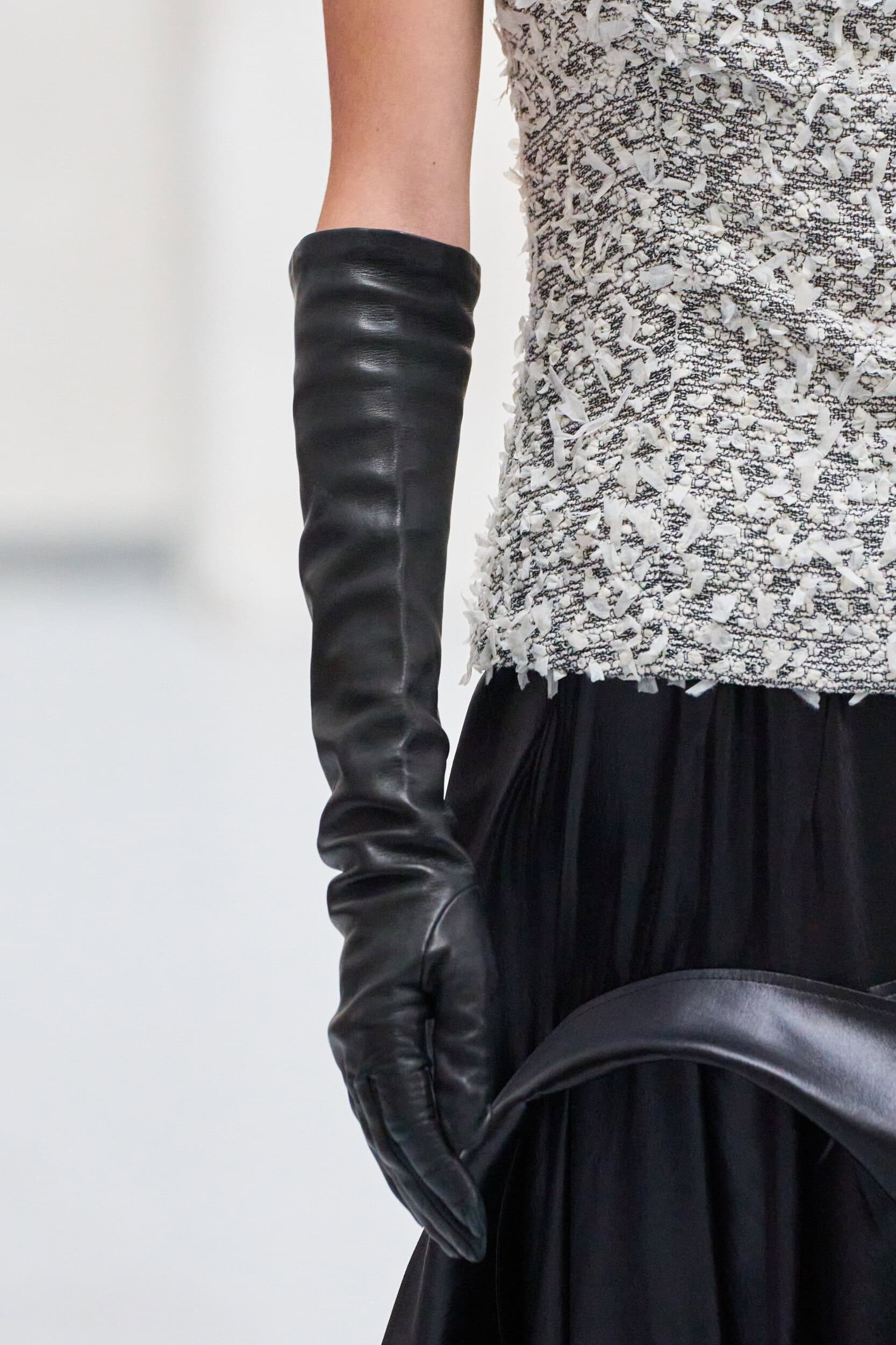 Phan Dang Hoang Spring 2027 Fashion Show Details