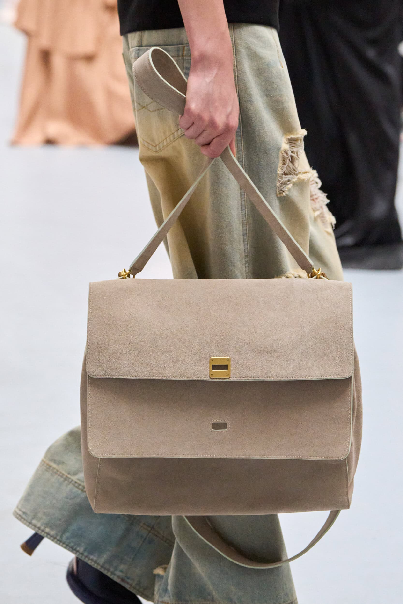 Phan Dang Hoang Spring 2027 Fashion Show Details