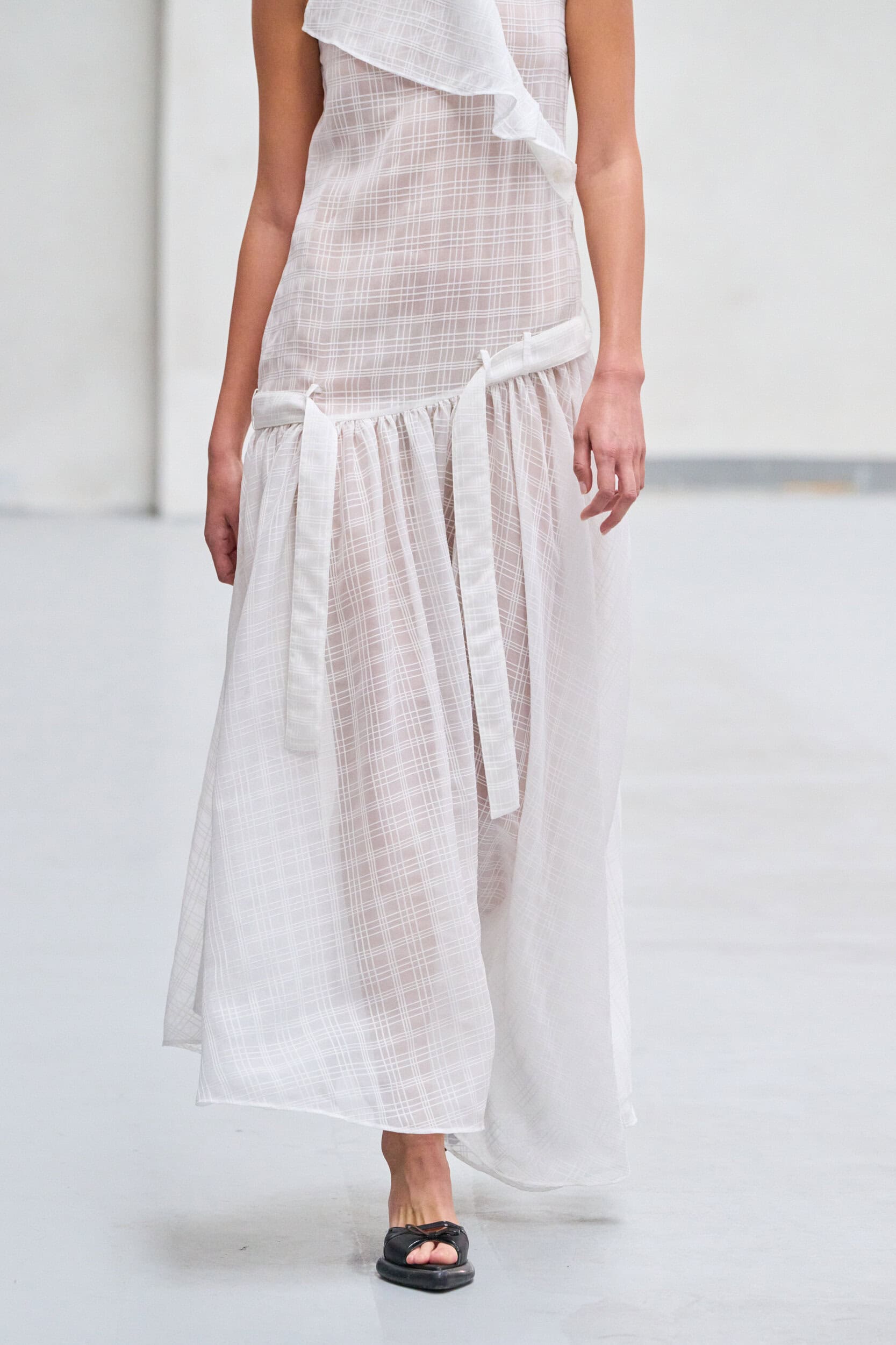 Phan Dang Hoang Spring 2027 Fashion Show Details