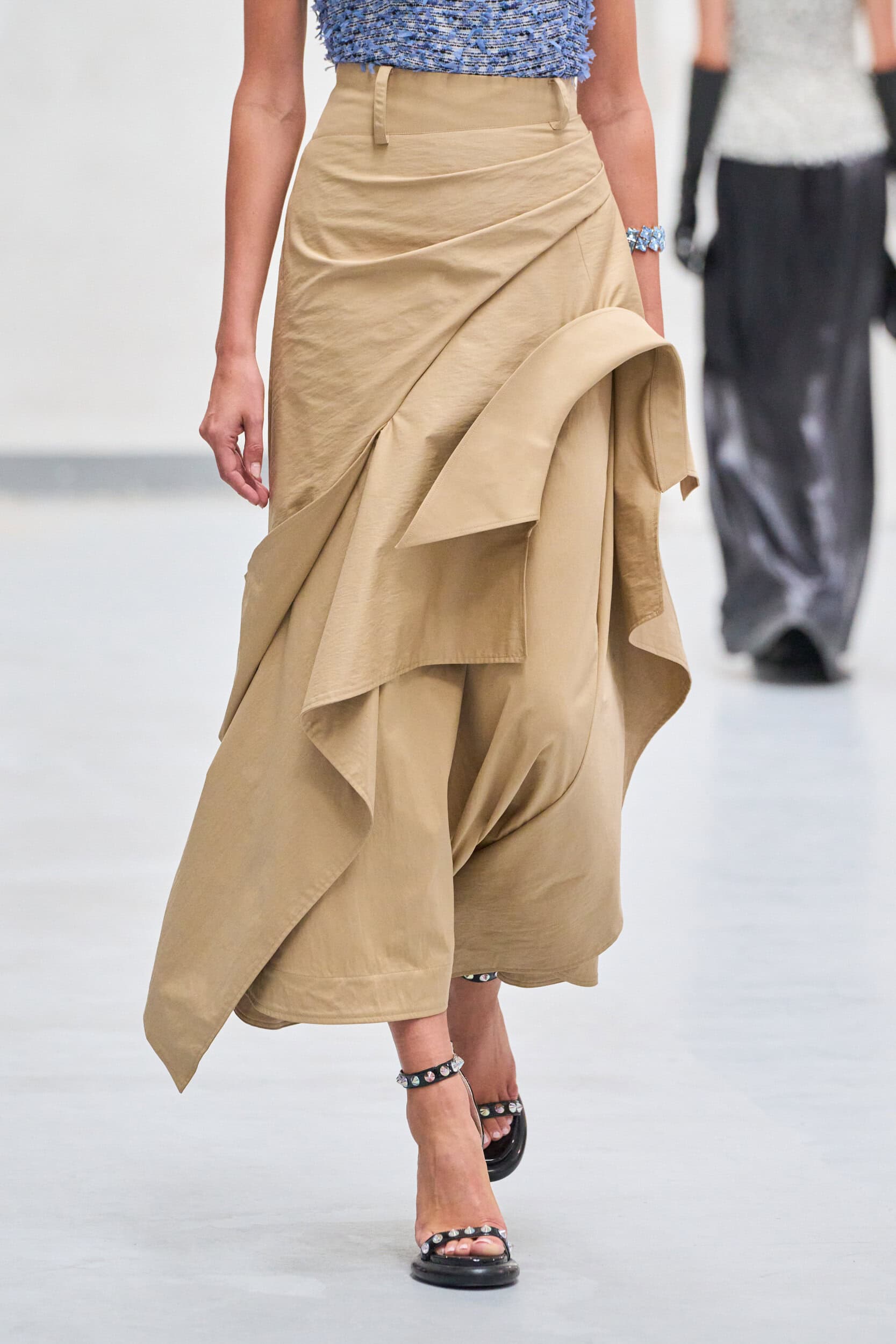 Phan Dang Hoang Spring 2027 Fashion Show Details