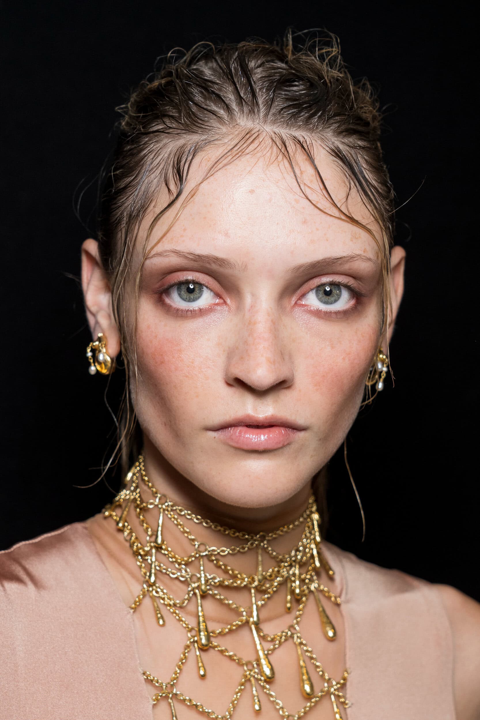 Di Petsa Spring 2027 Fashion Show Backstage