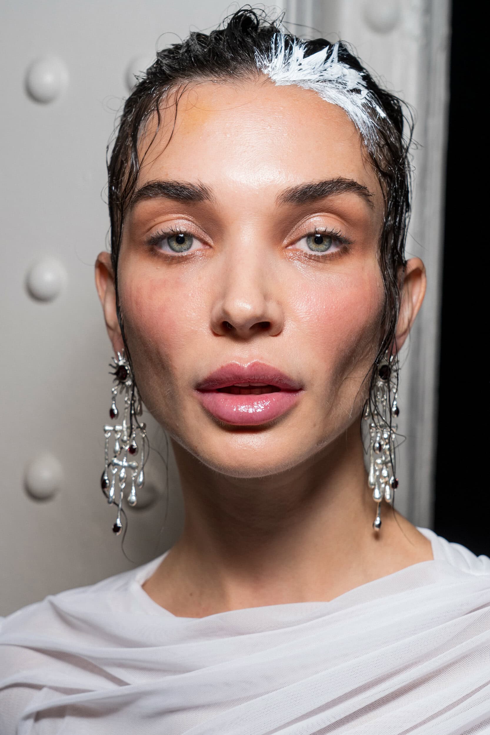Di Petsa Spring 2027 Fashion Show Backstage