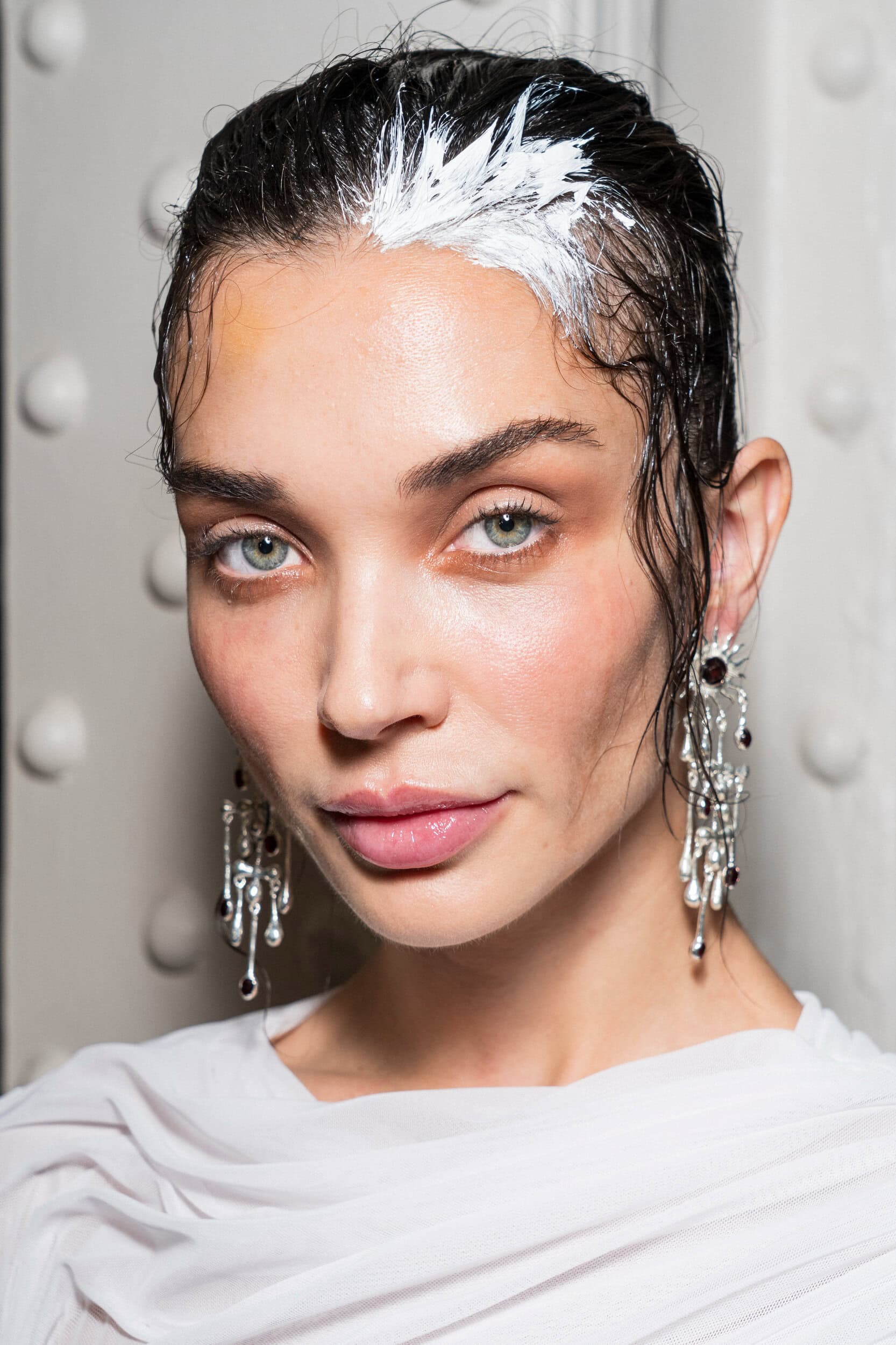 Di Petsa Spring 2027 Fashion Show Backstage
