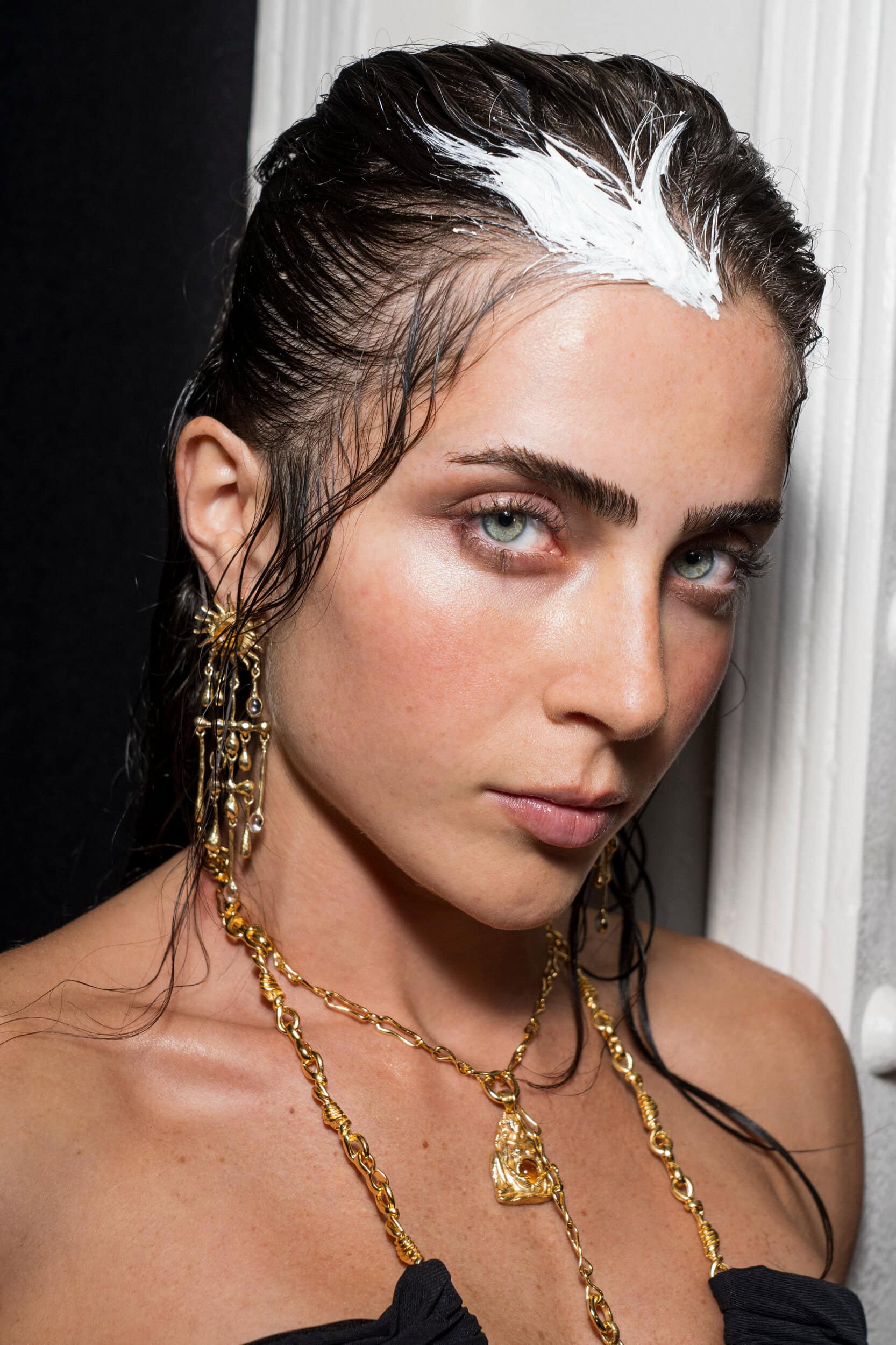 Di Petsa Spring 2027 Fashion Show Backstage
