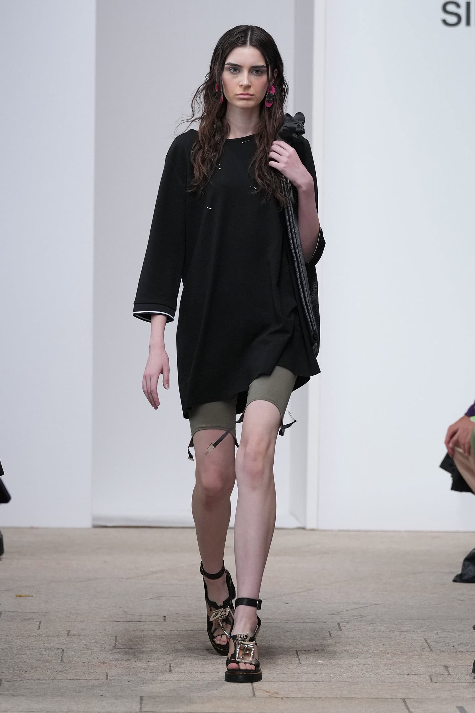 Simon Cracker Spring 2027 Fashion Show
