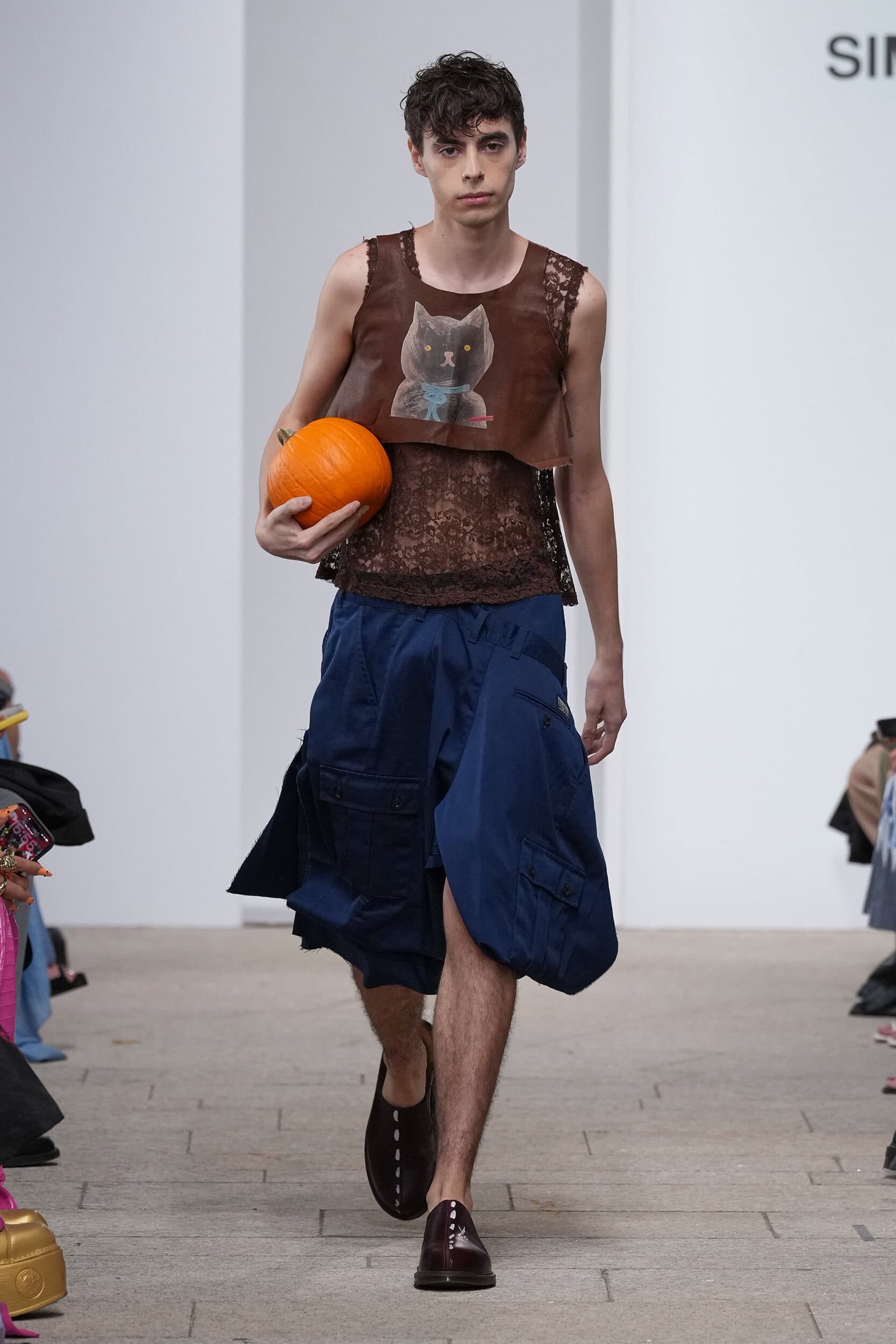 Simon Cracker Spring 2027 Fashion Show