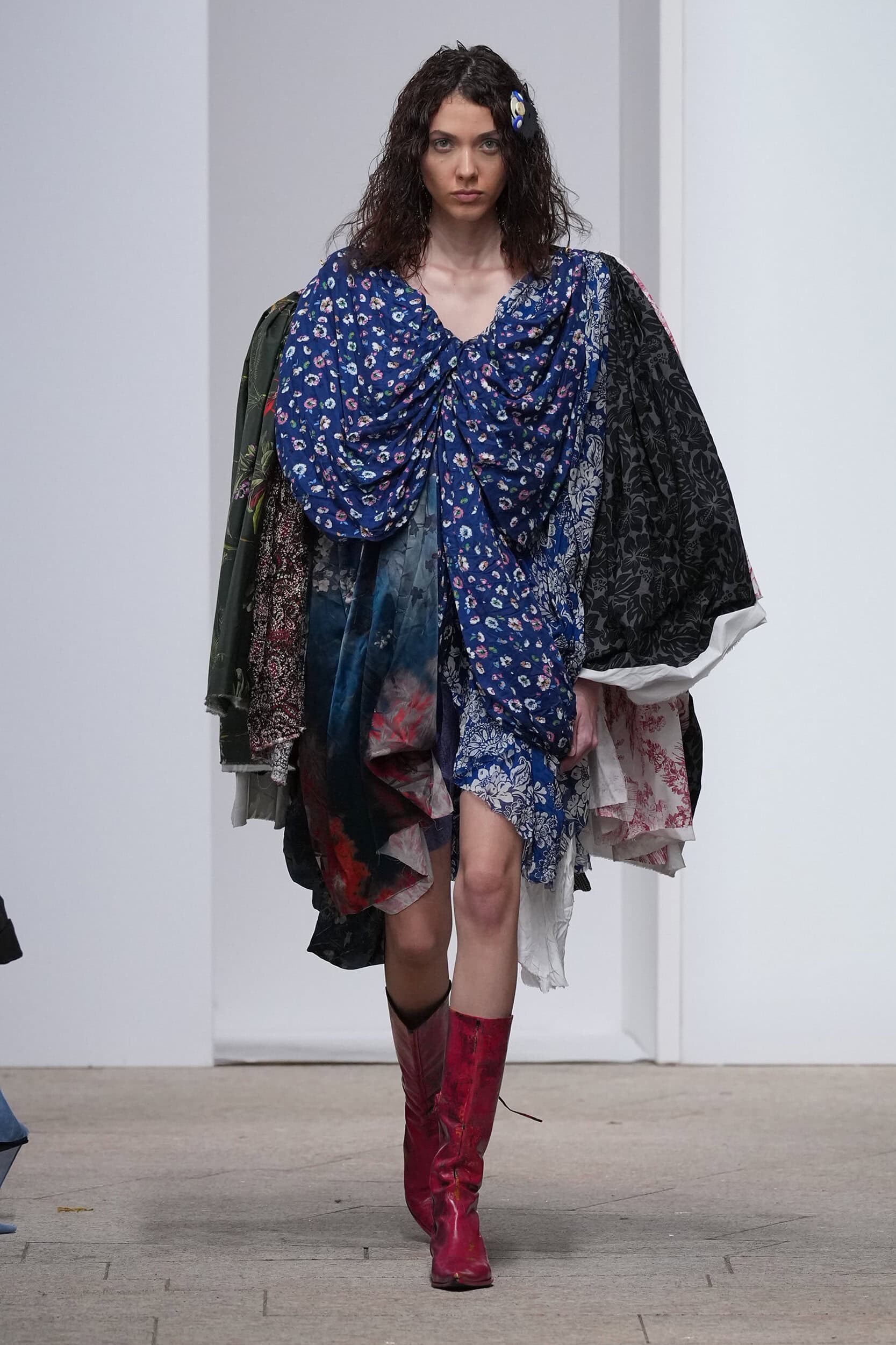 Simon Cracker Spring 2027 Fashion Show