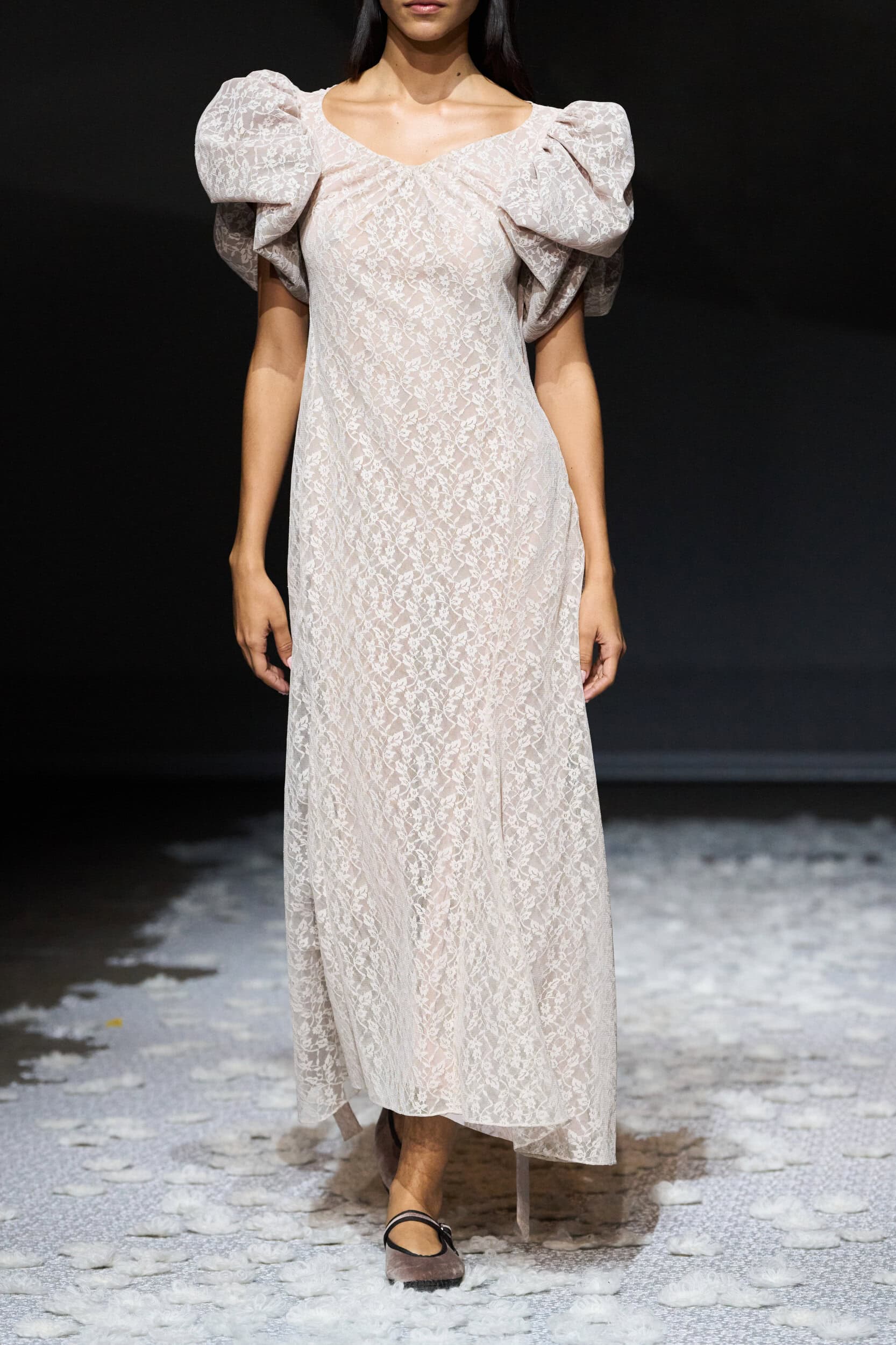 Pauline Dujancourt Spring 2027 Fashion Show Details