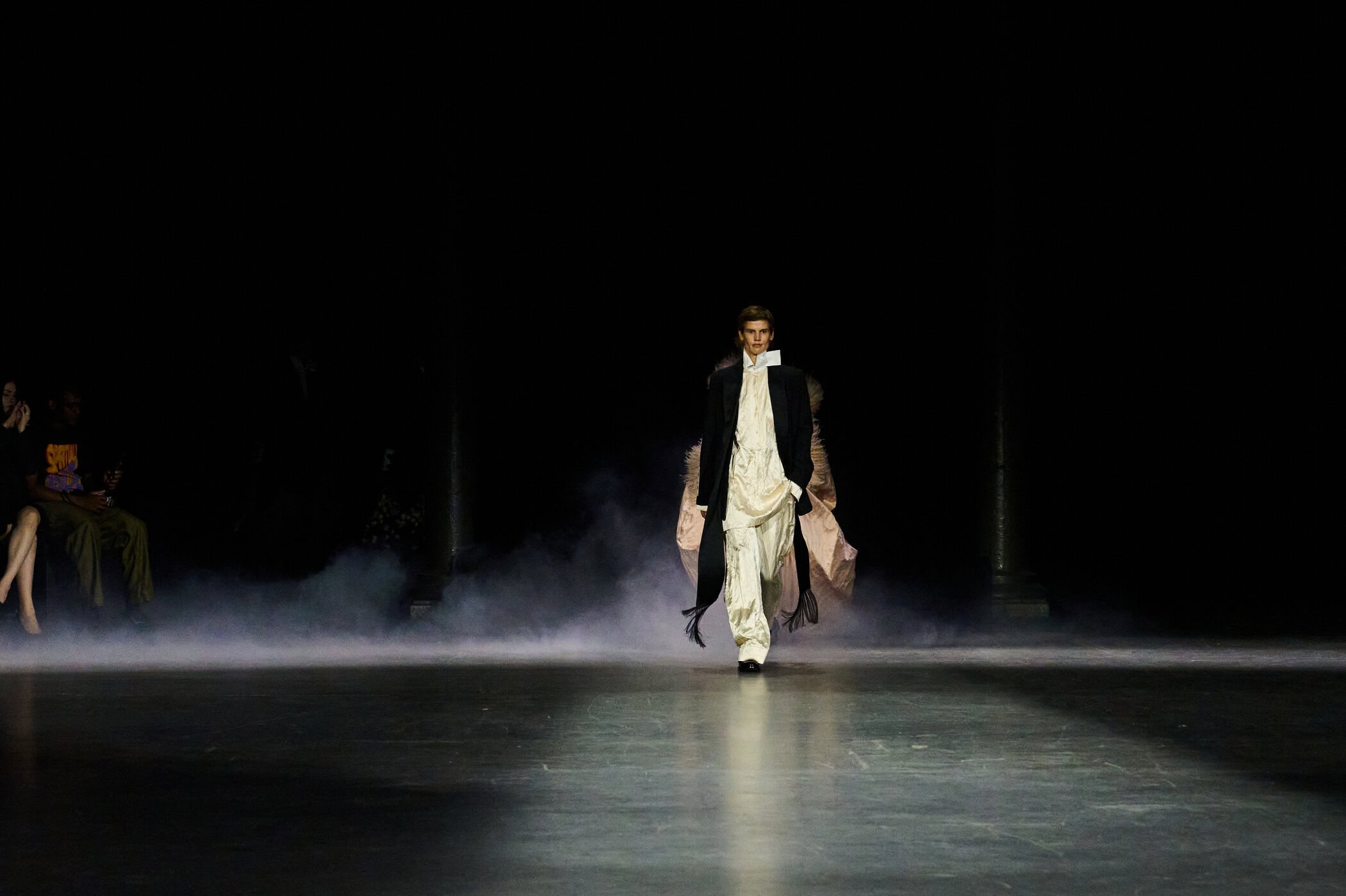 Erdem Spring 2027 Fashion Show Atmosphere