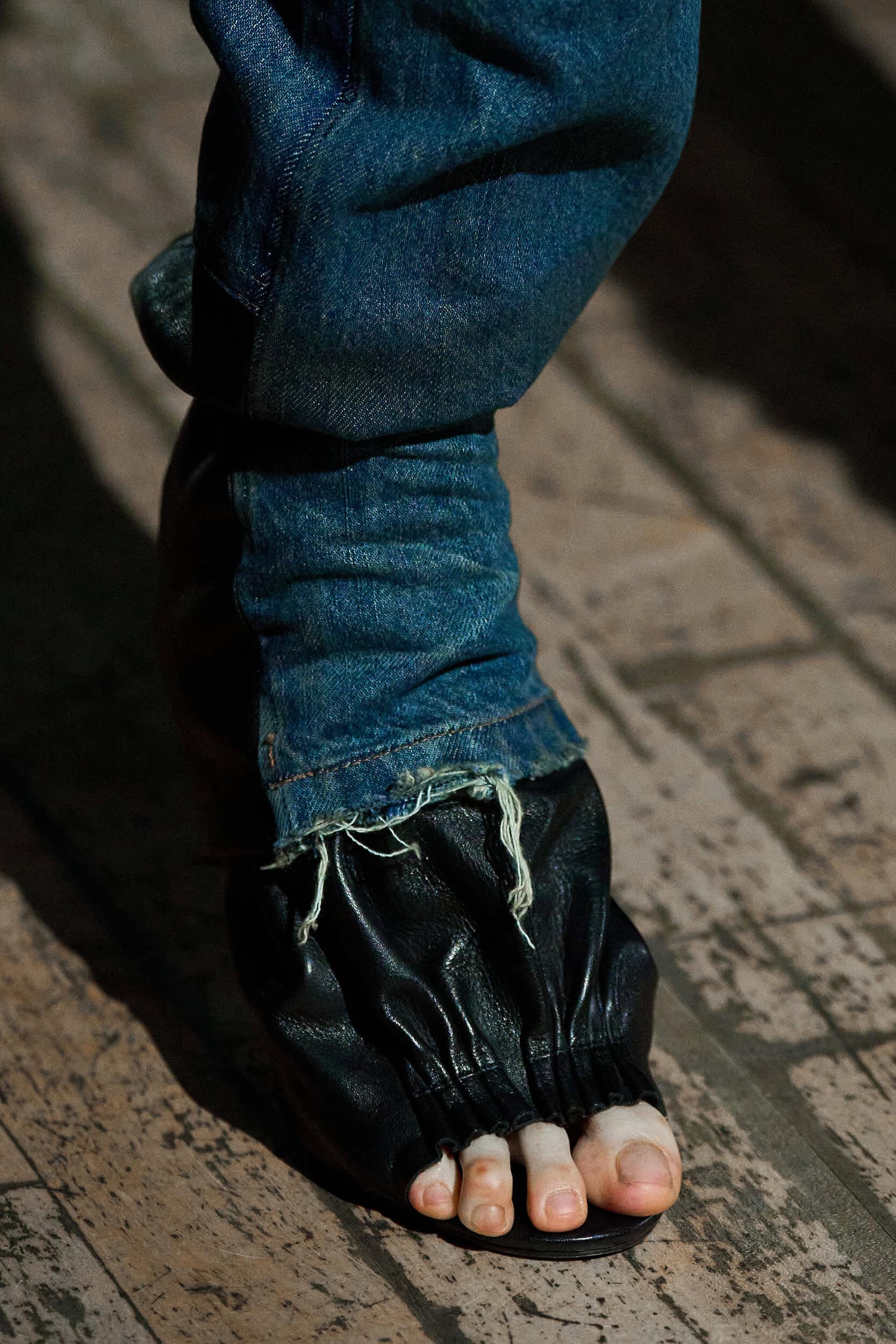 Aaron Esh Spring 2027 Fashion Show Details