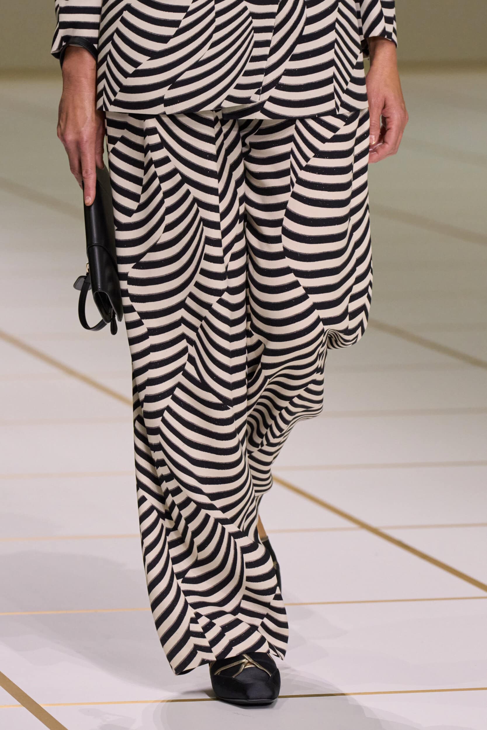 Giorgio Armani Spring 2027 Fashion Show Details