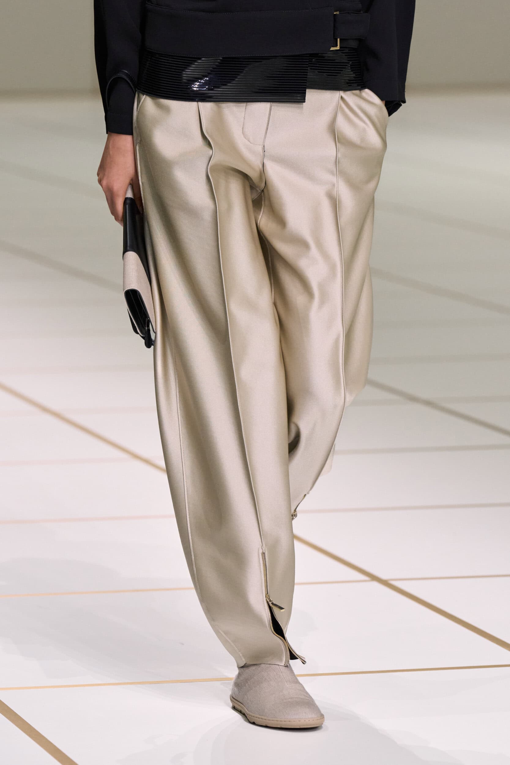 Giorgio Armani Spring 2027 Fashion Show Details