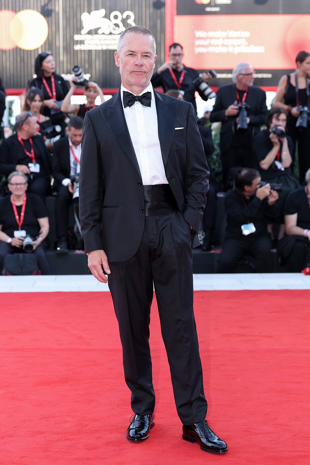 Guy Pearce wears Brunello Cucinelli at The 83rd Venice International Film Festival